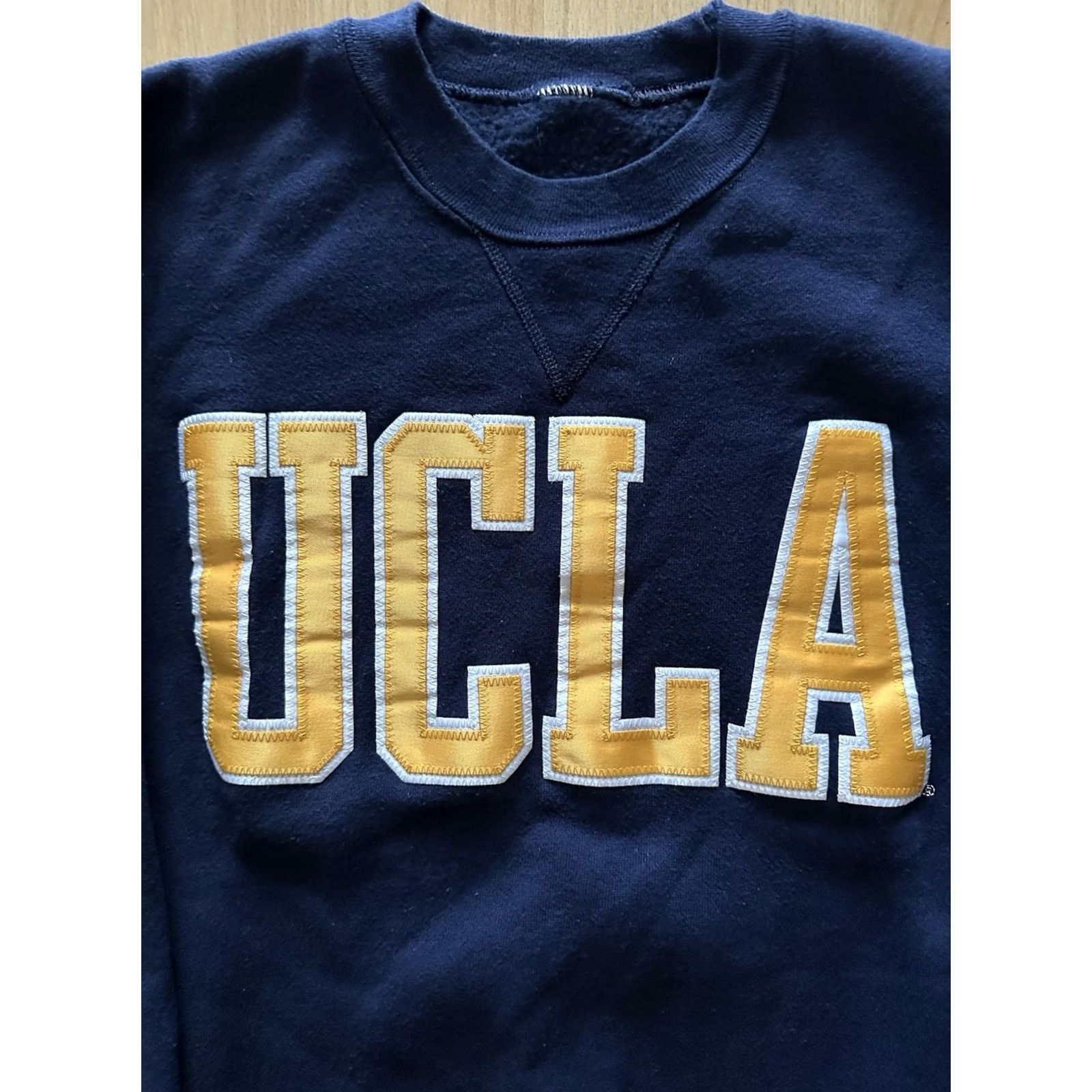 Vintage VINTAGE UCLA Sweatshirt 90s Pullover Size Medium Blue Embroidery Made in USA Size US M / EU 48-50 / 2 - 2 Thumbnail