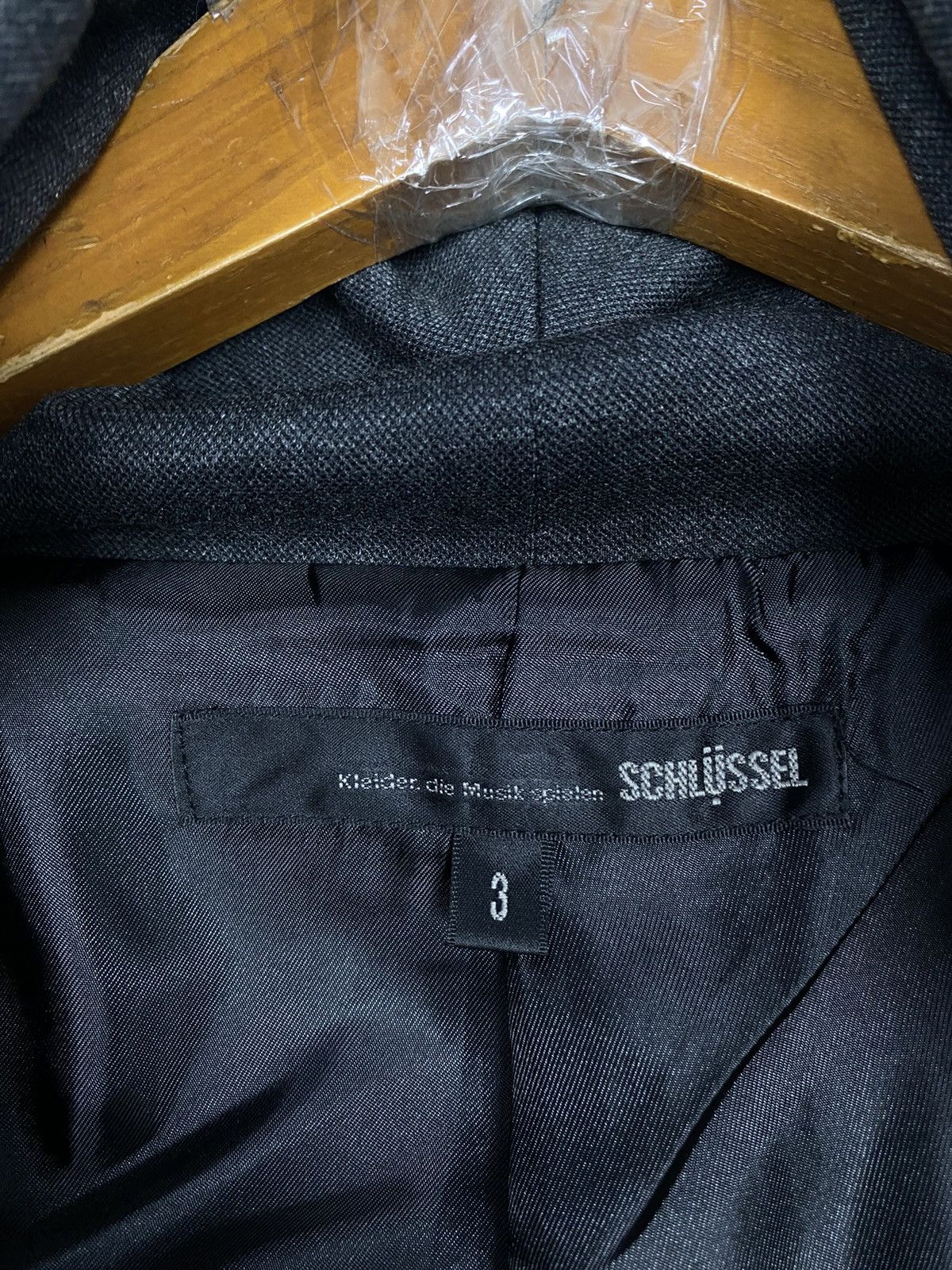 Schlussel Rare Schlussel Assymetric Assasin Creed Style Turtle Hoodie Size US S / EU 44-46 / 1 - 11 Thumbnail