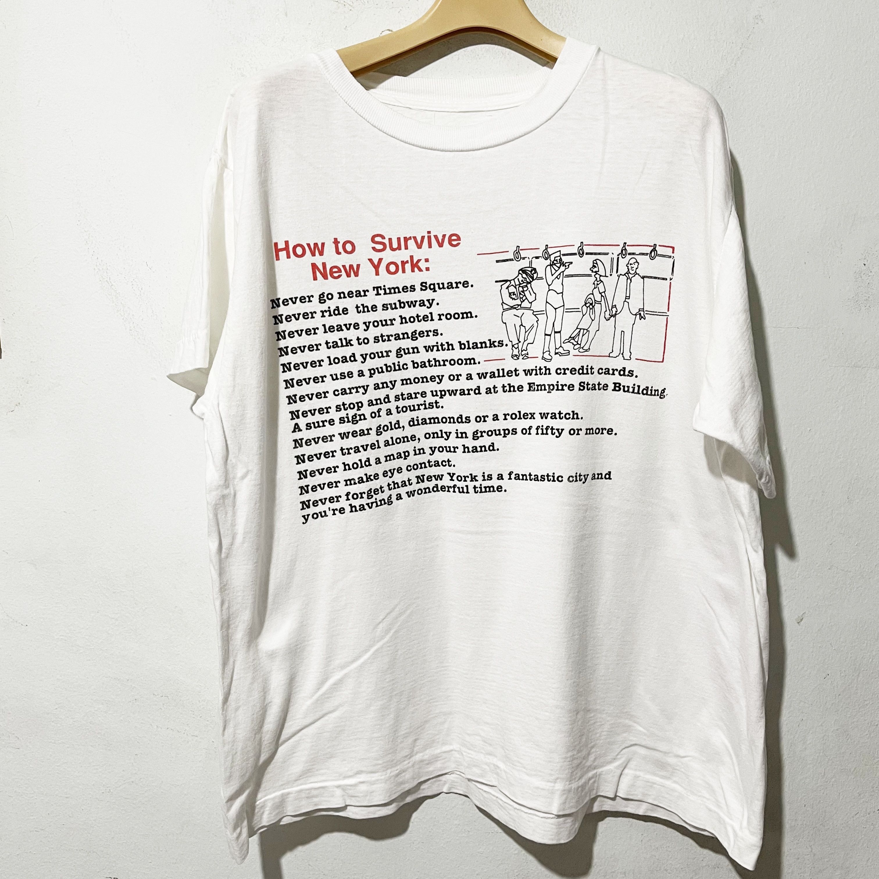 Vintage Vintage 90s “How to Survive New York” T-Shirt Size US XL / EU 56 / 4 - 1 Thumbnail