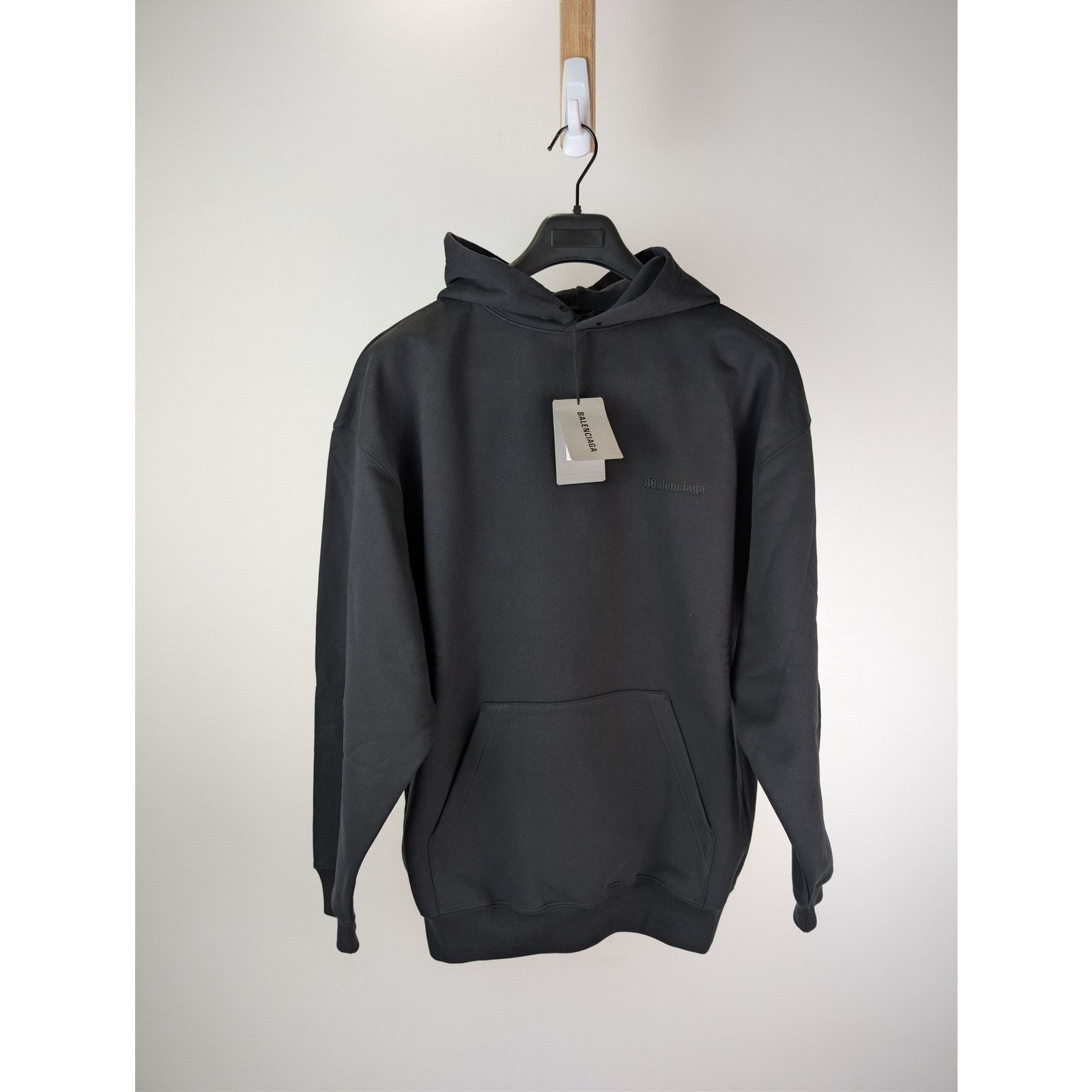 Balenciaga o1rshd1 BB Corp Molleton Bouclette Medium Fit Hoodie Black Size US L / EU 52-54 / 3 - 1 Thumbnail