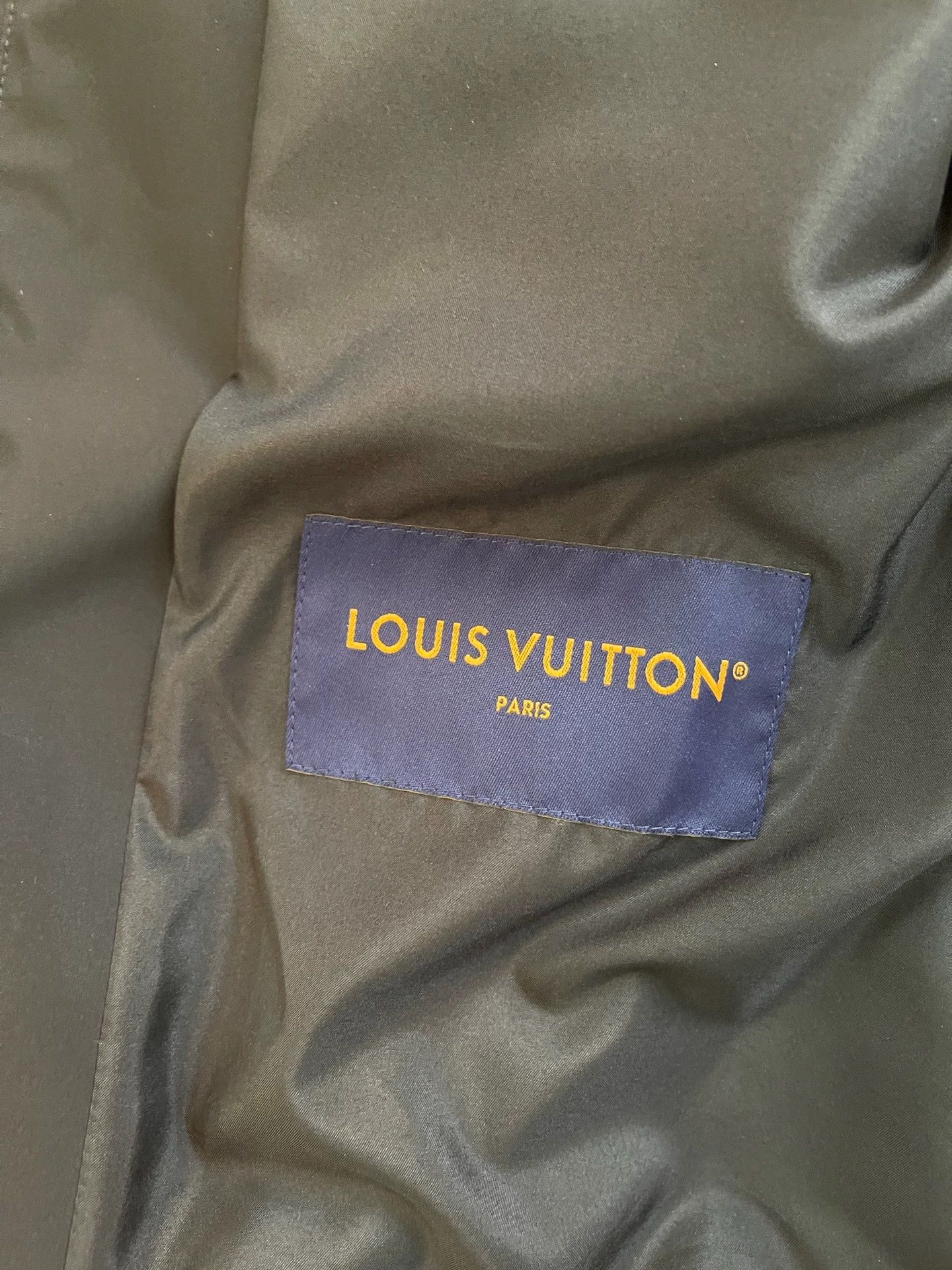 Louis Vuitton LV 2023 Color Blocked Full Logo Casual Jacket 48 Size US M / EU 48-50 / 2 - 6 Thumbnail