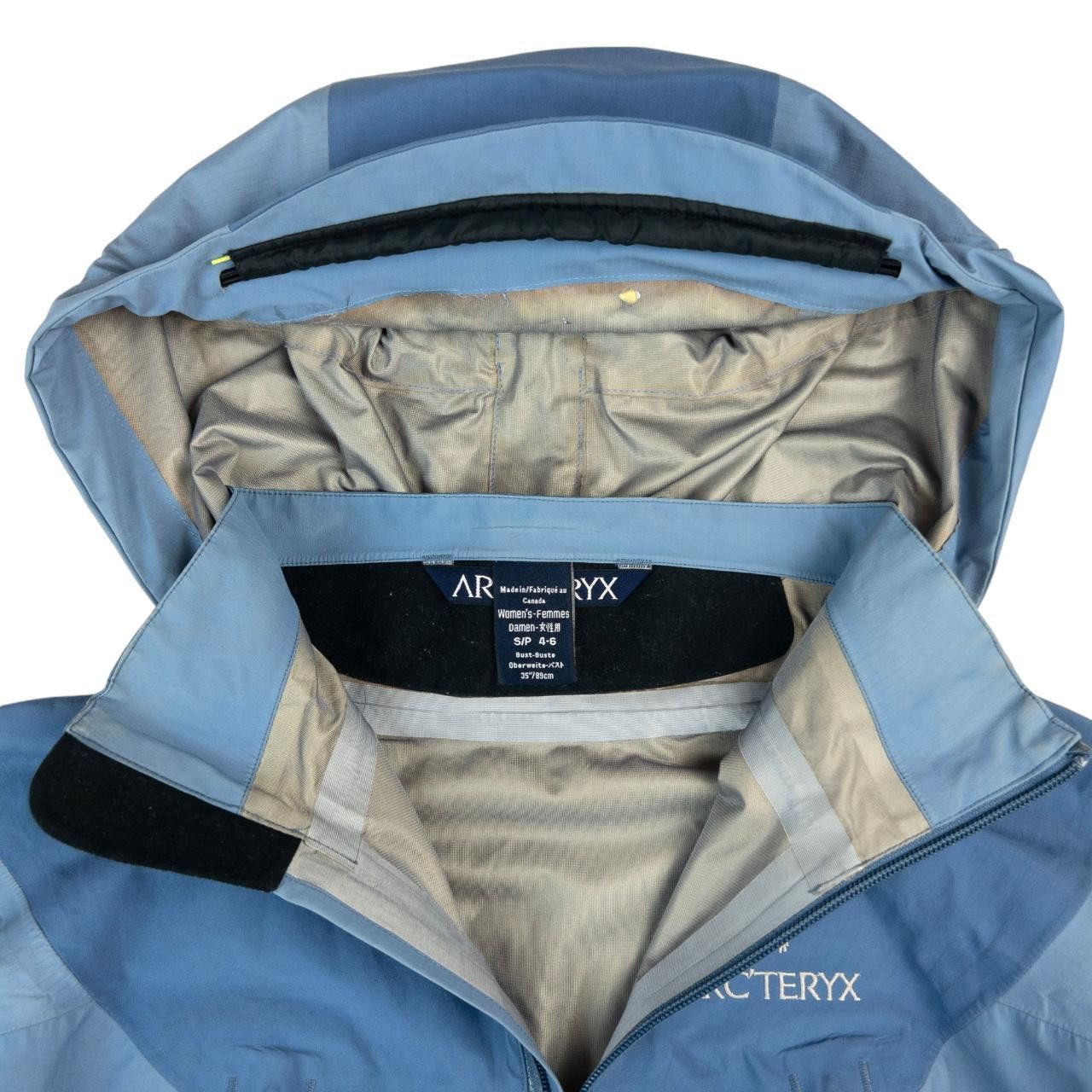Arc'teryx Vintage Arcteryx Gortex XCR Zip Up Jacket Women's Size S Size S / US 4 / IT 40 - 4 Thumbnail
