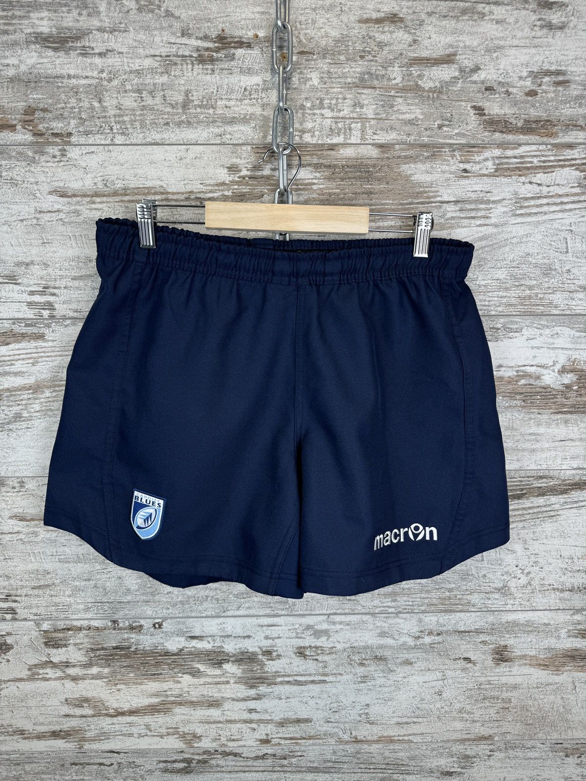 Macron × Vintage Mens Vintage Macron Cardiff Blues Rugby shorts rare Size US 36 / EU 52 - 2 Thumbnail
