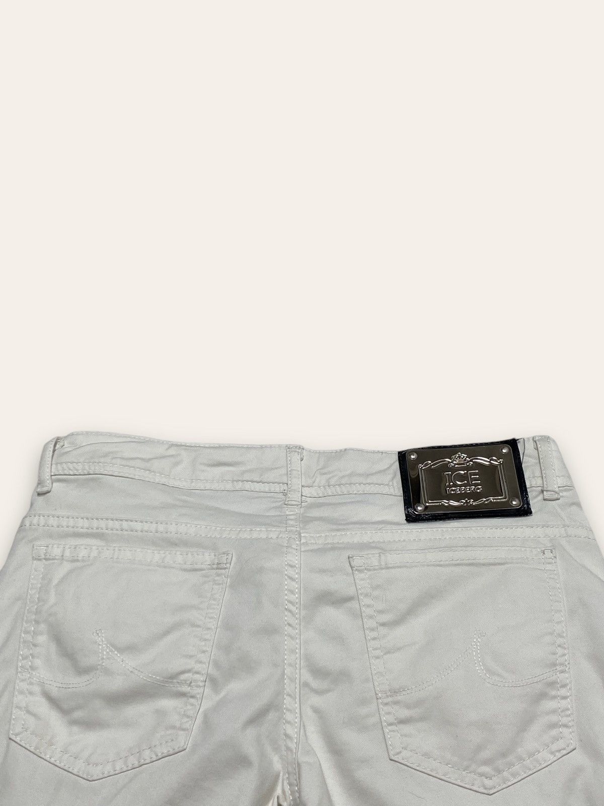 Iceberg Vintage ICEBERG White Pants Art Butterfly Nature Masterpiece Size 31" - 9 Thumbnail