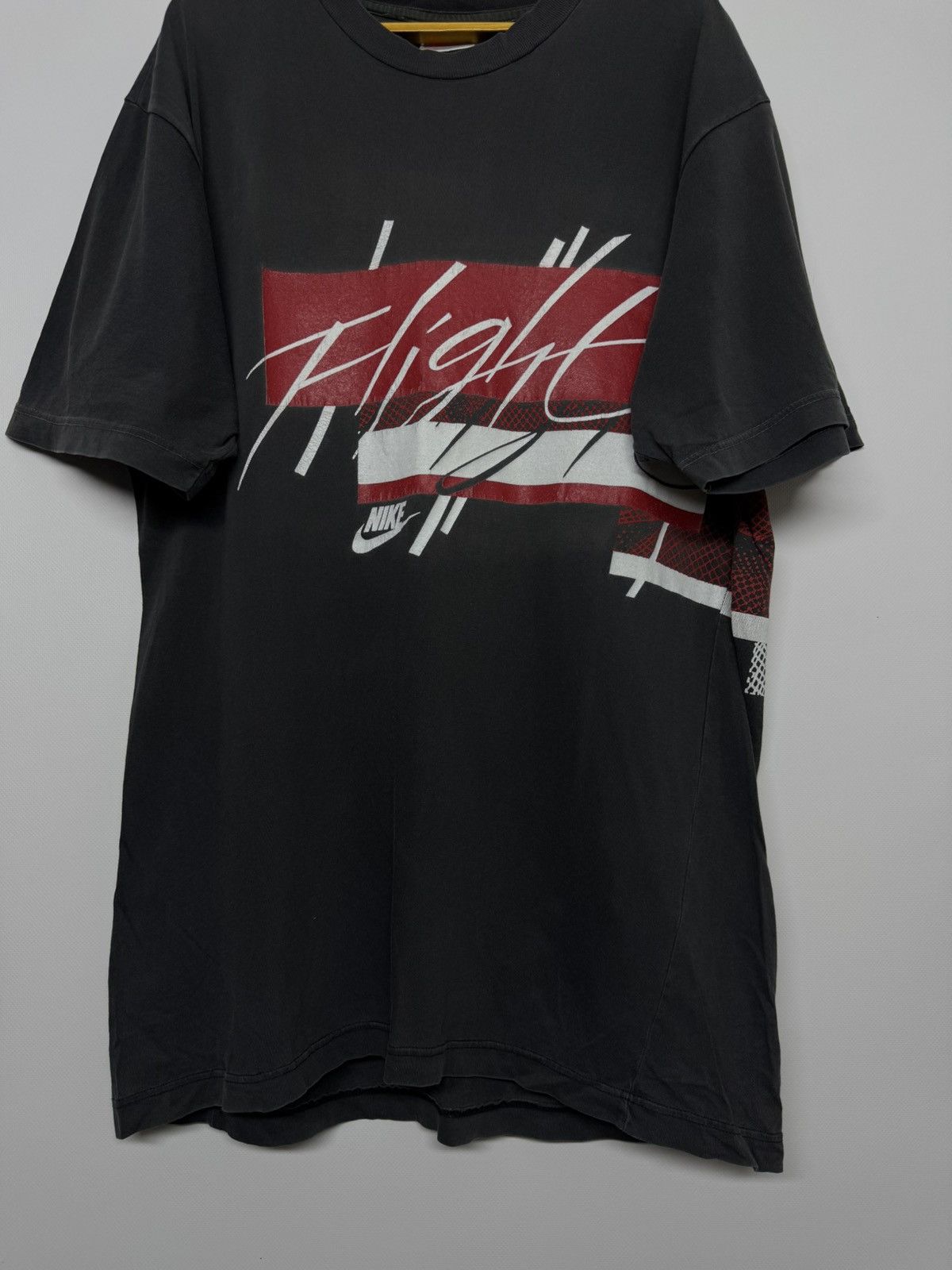 Nike Vintage Y2k Faded Nike Jordan 23 Spell Out Logo T-Shirt 90’s Size US L / EU 52-54 / 3 - 7 Thumbnail