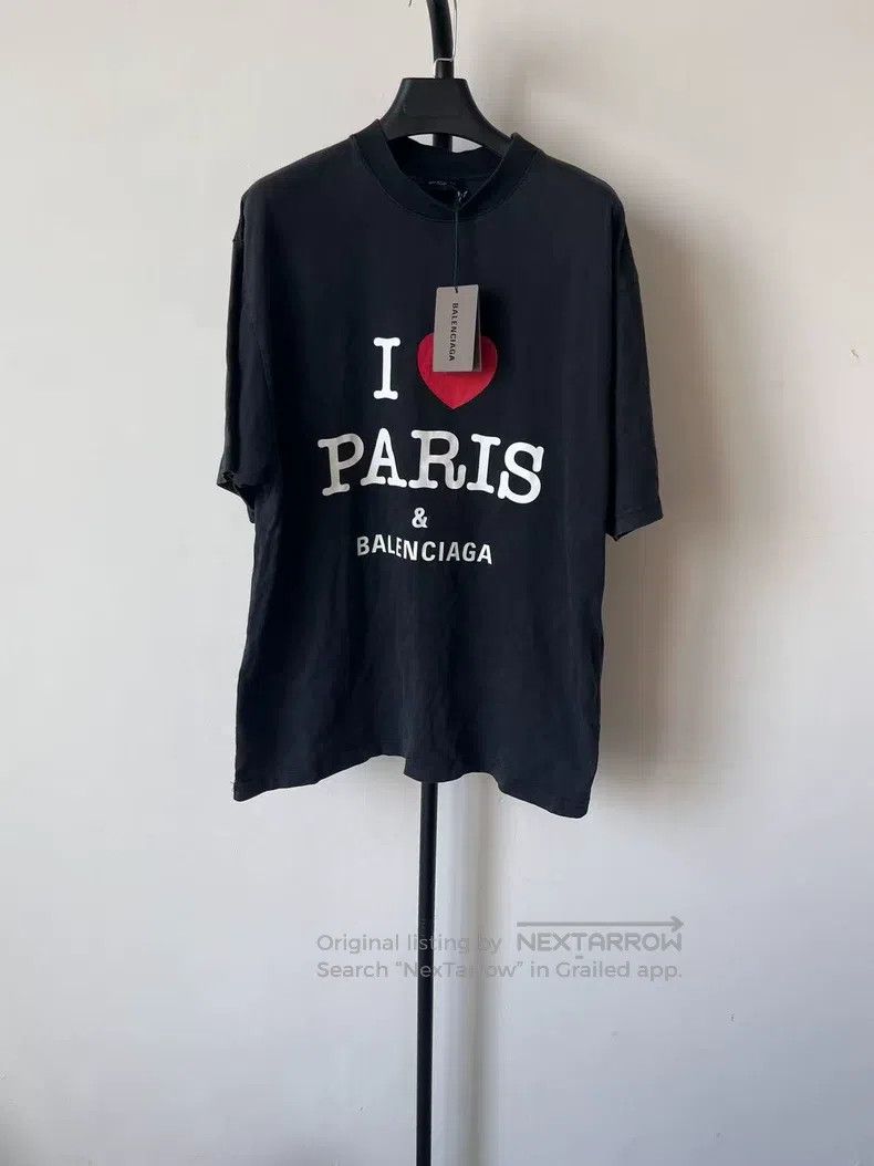 Balenciaga Balenciaga Letter Heart Pattern Printed Round Neck Casual Size US XS / EU 42 / 0 - 1 Thumbnail