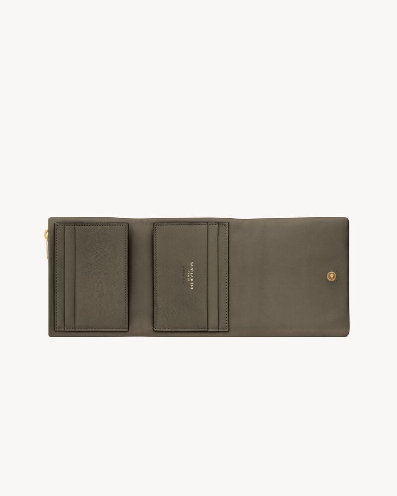 Saint Laurent Paris o1b1hav111125 Size: OS / Calypso Compact Wallet in Lambskin Size ONE SIZE - 4 Thumbnail