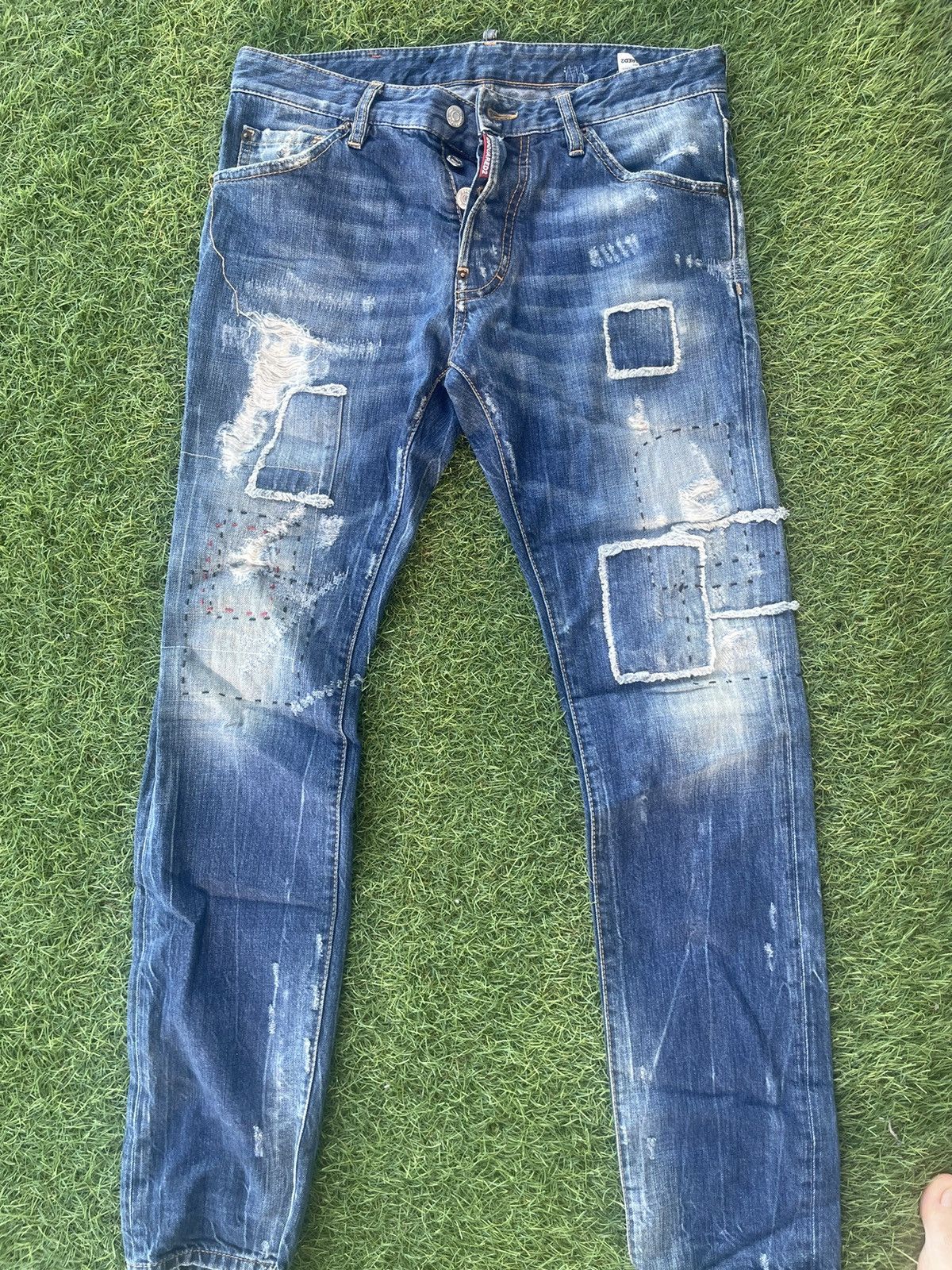 Designer × Dsquared2 Dsquared Distressed Cool Guy Jeans Size US 29 - 1 Thumbnail