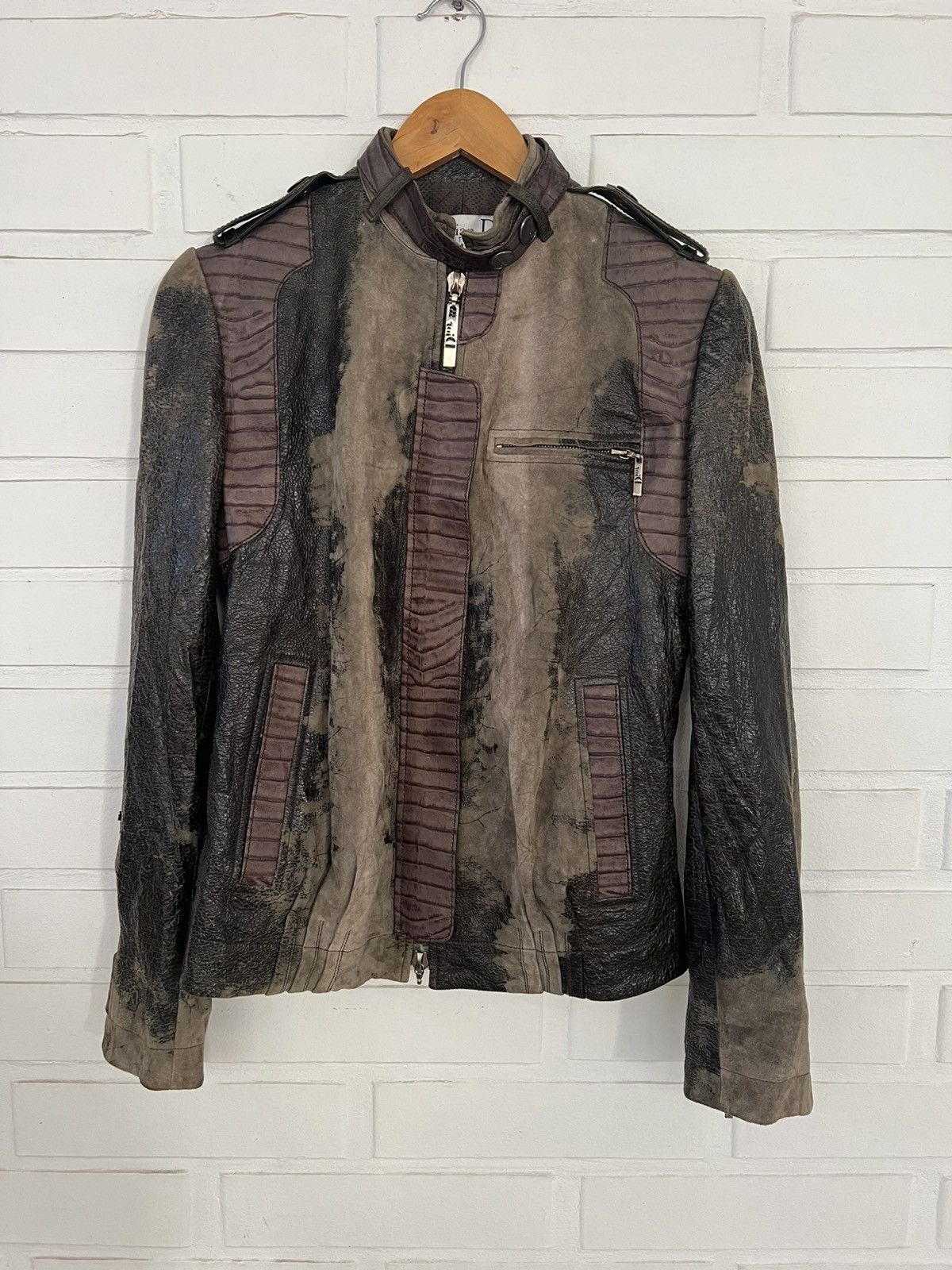 Dior AW06 Dior by John Galliano ‘Croc’ Embossed Leather Jacket Size US S / EU 44-46 / 1 - 1 Thumbnail