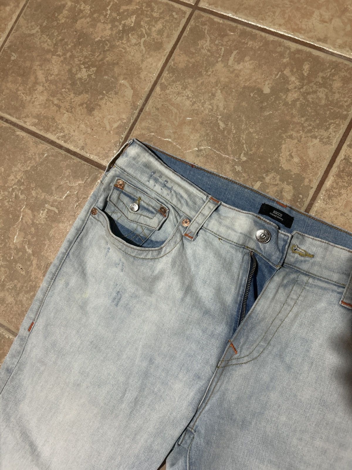 True Religion True Religion Blue White Rocco Jeans Size US 40 / EU 56 - 3 Thumbnail
