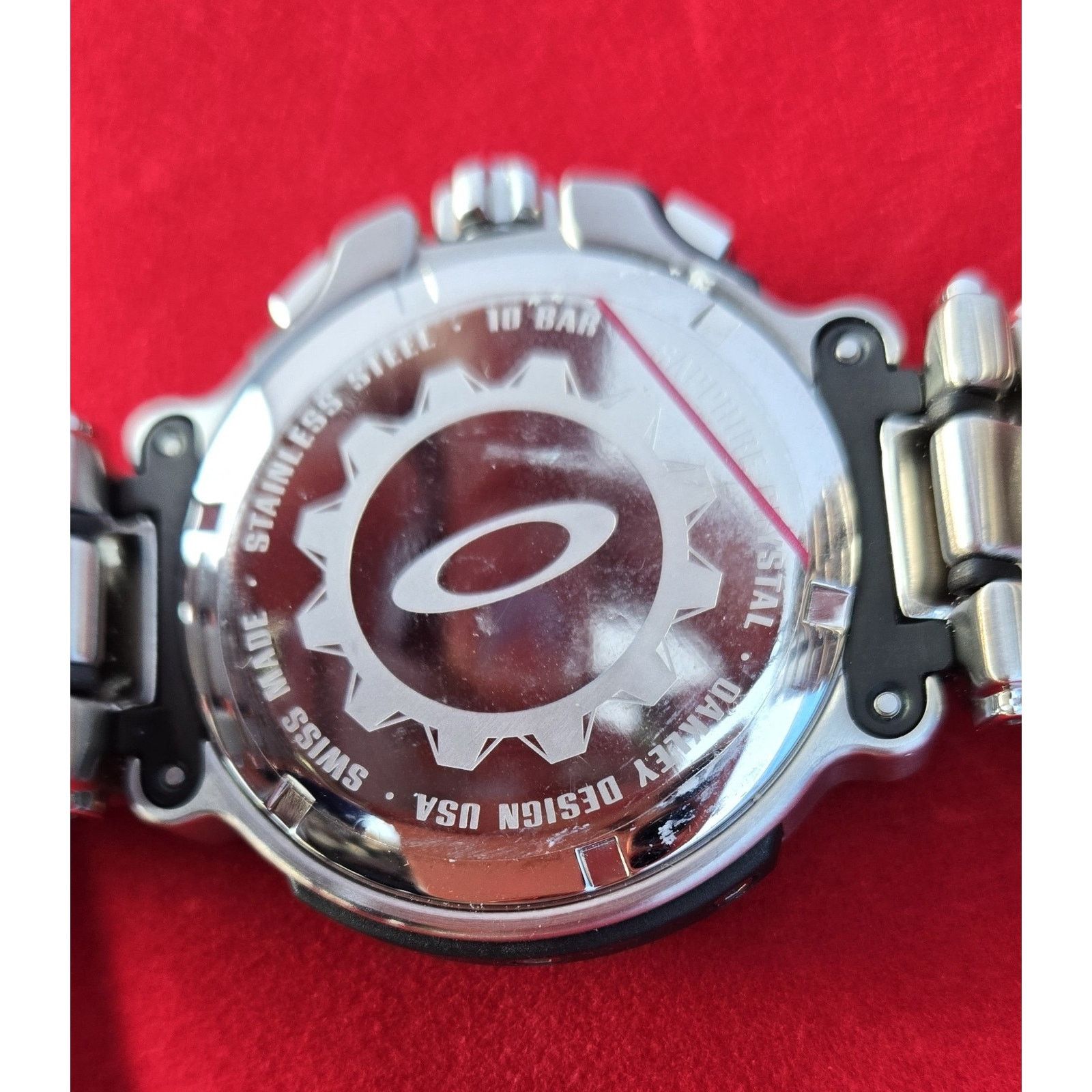 Oakley NEW Oakley Crystal Crankcase Swiss Dive Watch Stainles Steel Size 32 - 9 Thumbnail