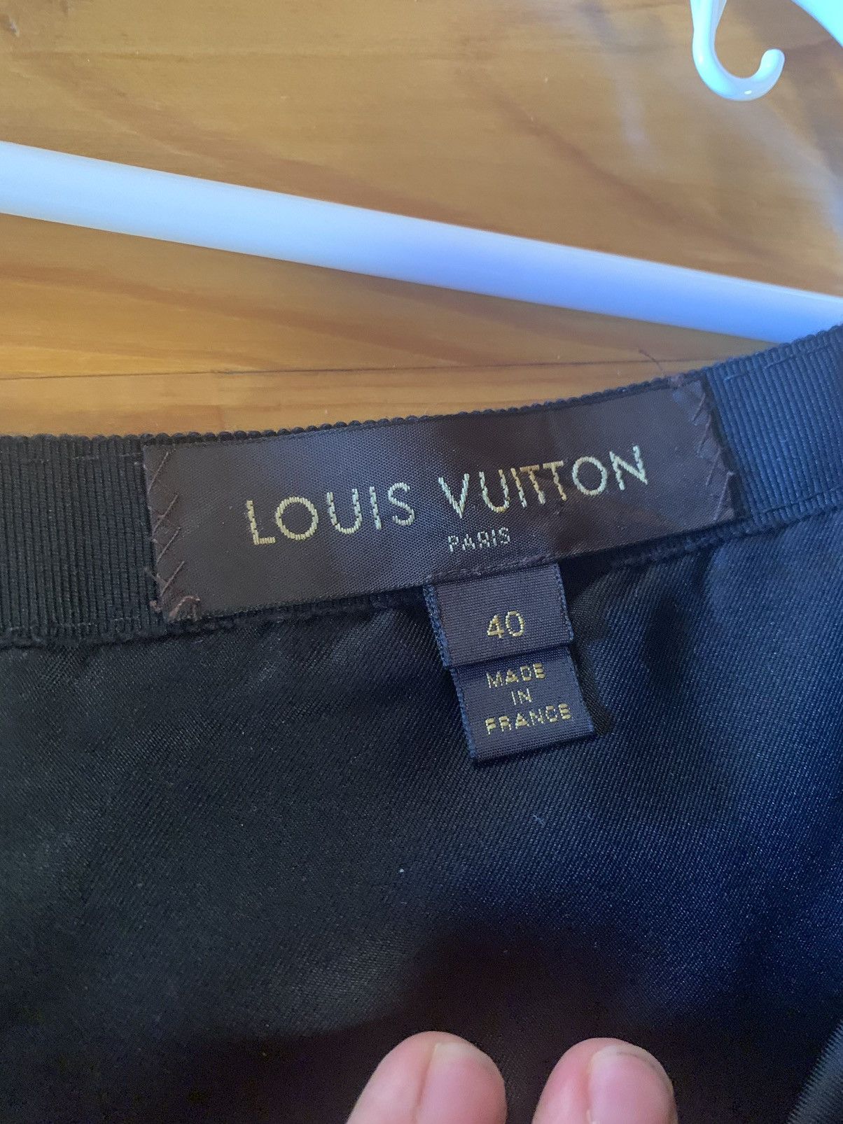Louis Vuitton Louis Vuitton Legit Skirt Size 40" / US 18 - 3 Thumbnail