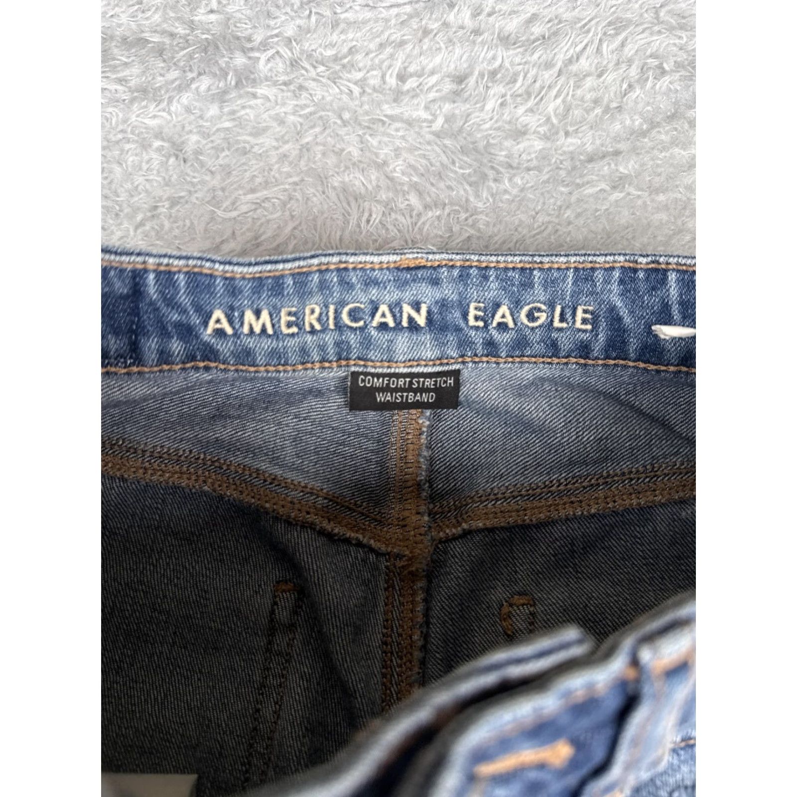 American Eagle Outfitters American Eagle Outfitters Mom Jeans Womens 00 Blue Distressed High Rise Stretch 24x29 Size 24" / US 00 / IT 34 - 6 Thumbnail