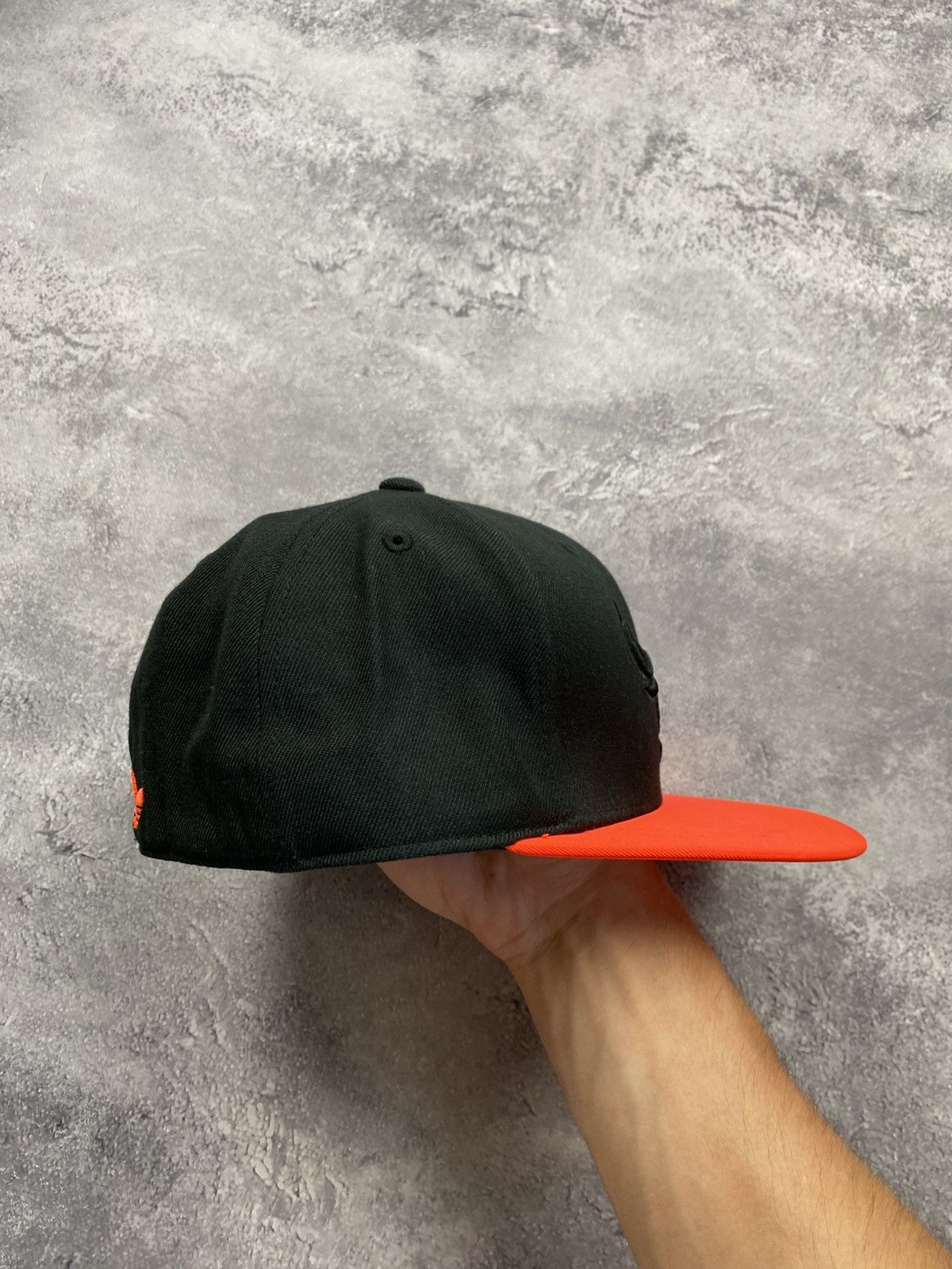 NBA Chicago Bulls Vintage Cap Jordan NBA Adidas Baseball Hat Size ONE SIZE - 4 Thumbnail