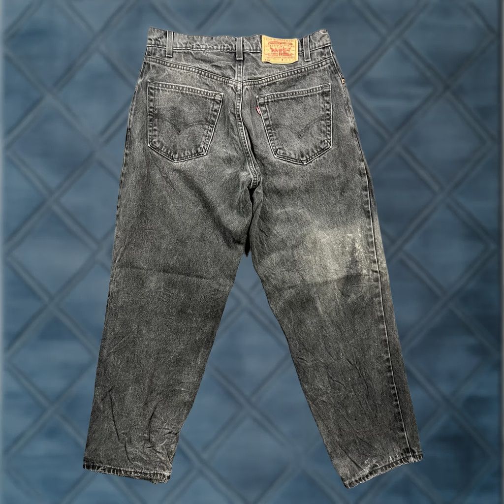 Levi's VINTAGE Levis 570 Jeans Mens Relaxed Straight 33x30 Gray Charcoal Wash Baggy Fit Denim Cotton Pockets 570 Model USA Size US 33 - 1 Thumbnail