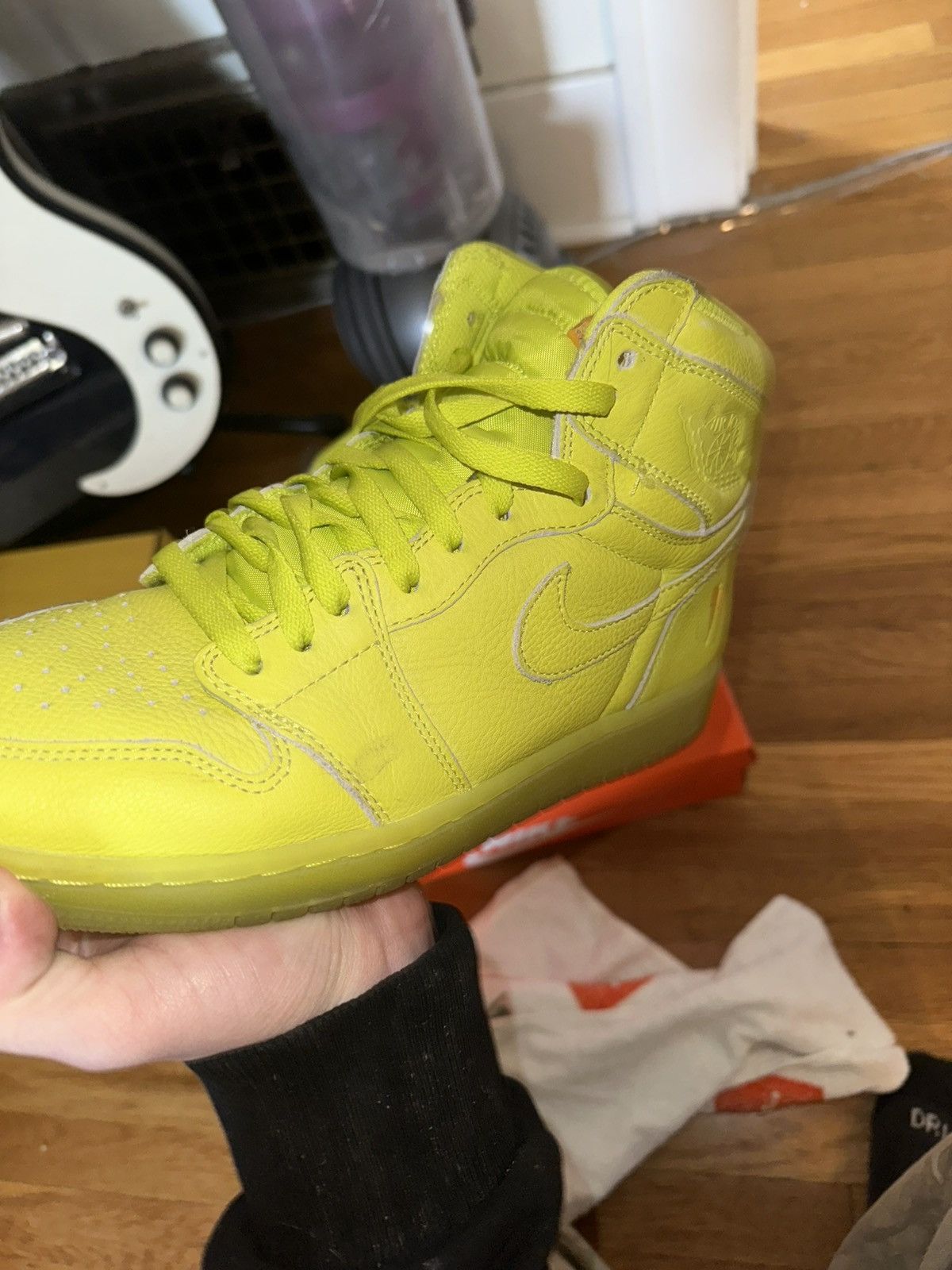 Jordan Brand Air Jordan 1 retro high og g8rd ‘cyber’ GATORADE Size US 10.5 / EU 43-44 - 2 Thumbnail