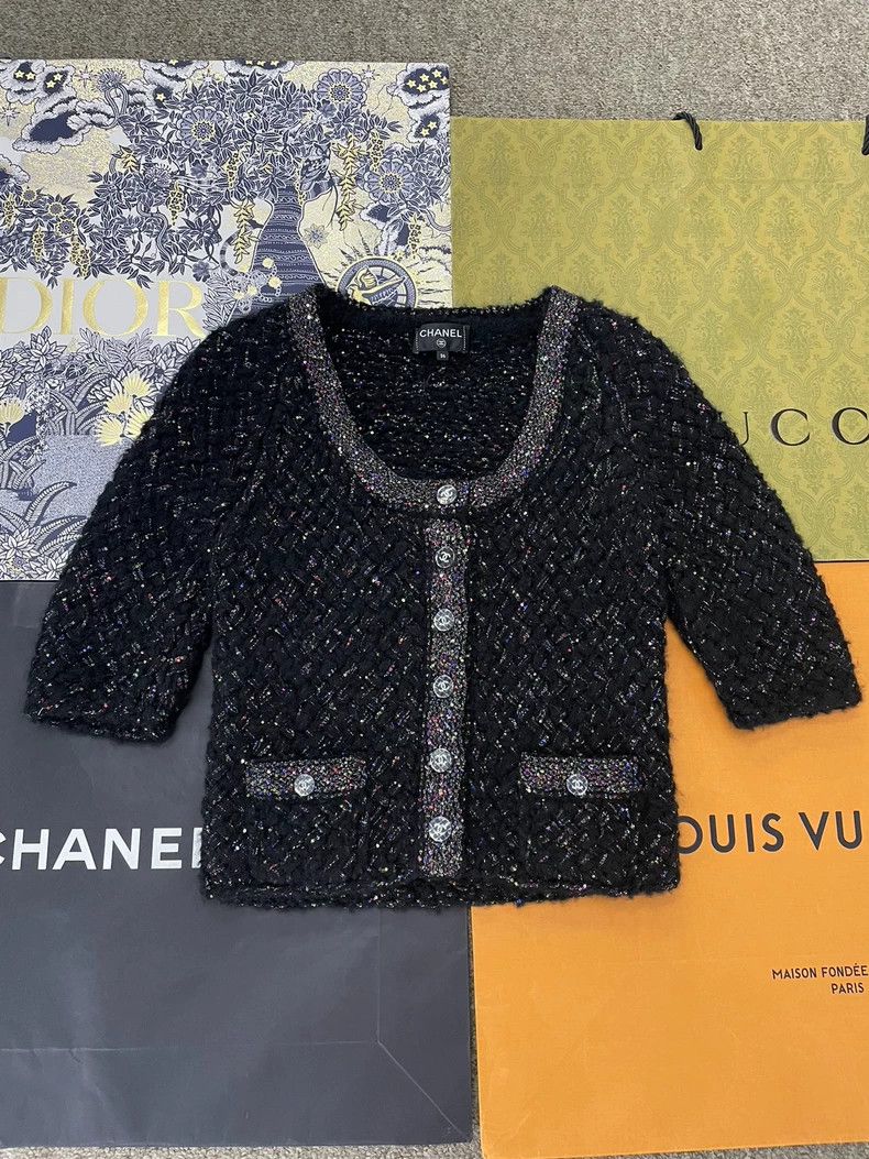 Chanel 21k colorful candy sequin medium-sleeved round-neck