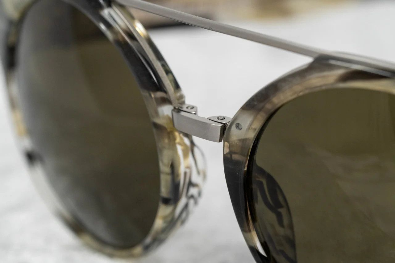 Ann Demeulemeester Ann Demeulemeester Sunglasses Round Hornet and Green Size ONE SIZE - 12 Thumbnail