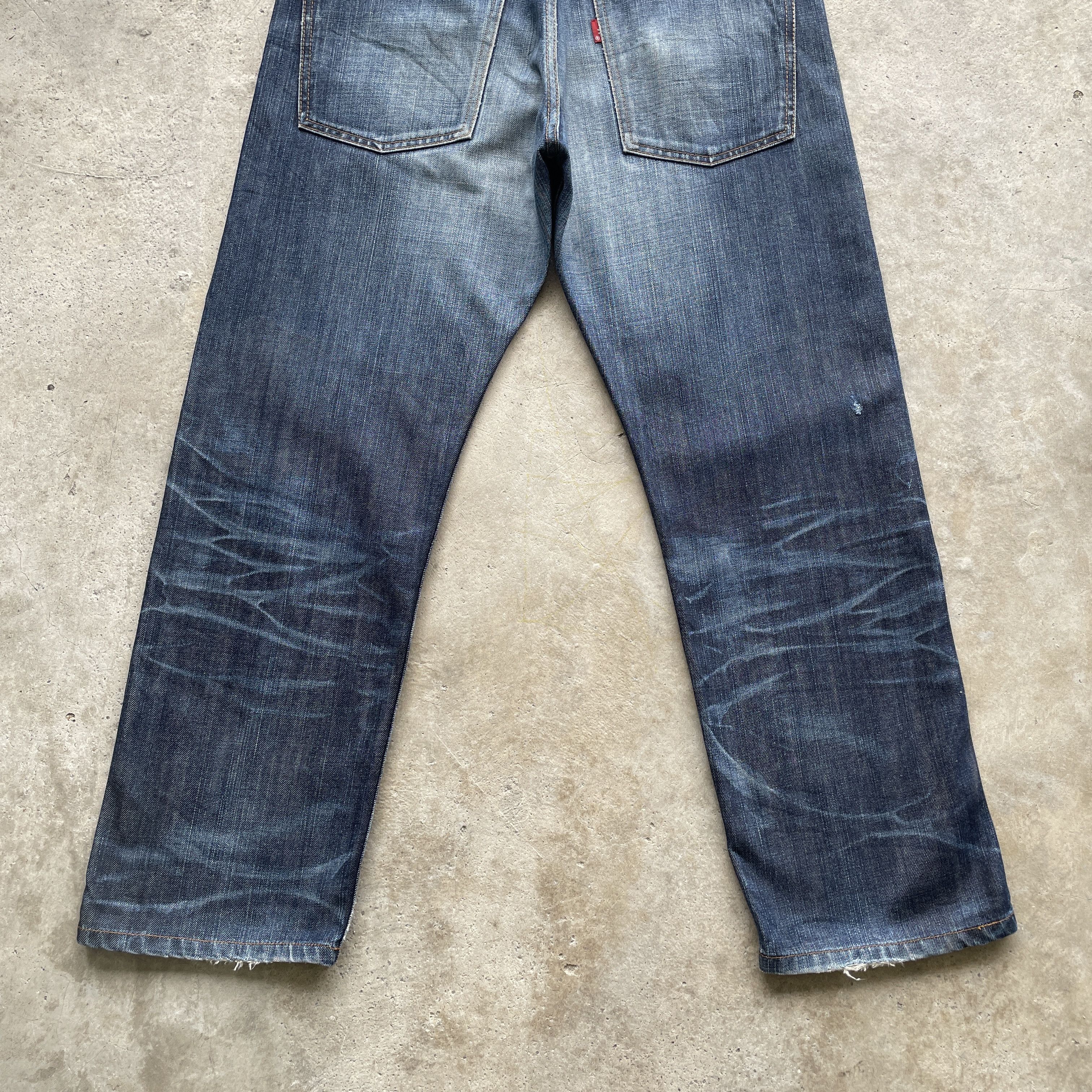 Japanese Brand Vintage GOGMAGOG Denim Distressed Jeans Faded Pants Japan Size US 32 / EU 48 - 9 Thumbnail