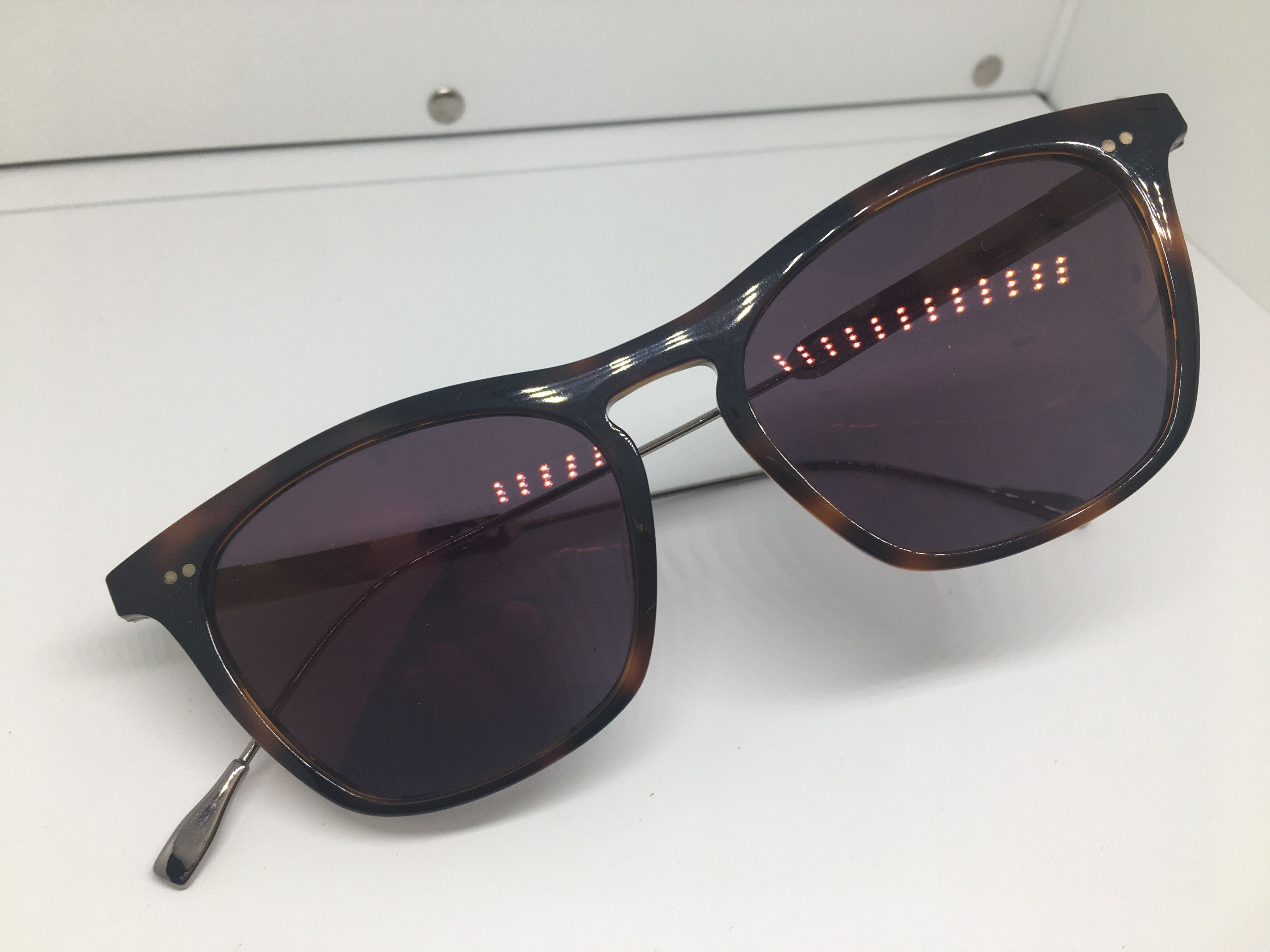 Other TOD's Tortoise Keyhole Bridge Sunglasses Frame Size ONE SIZE - 7 Thumbnail