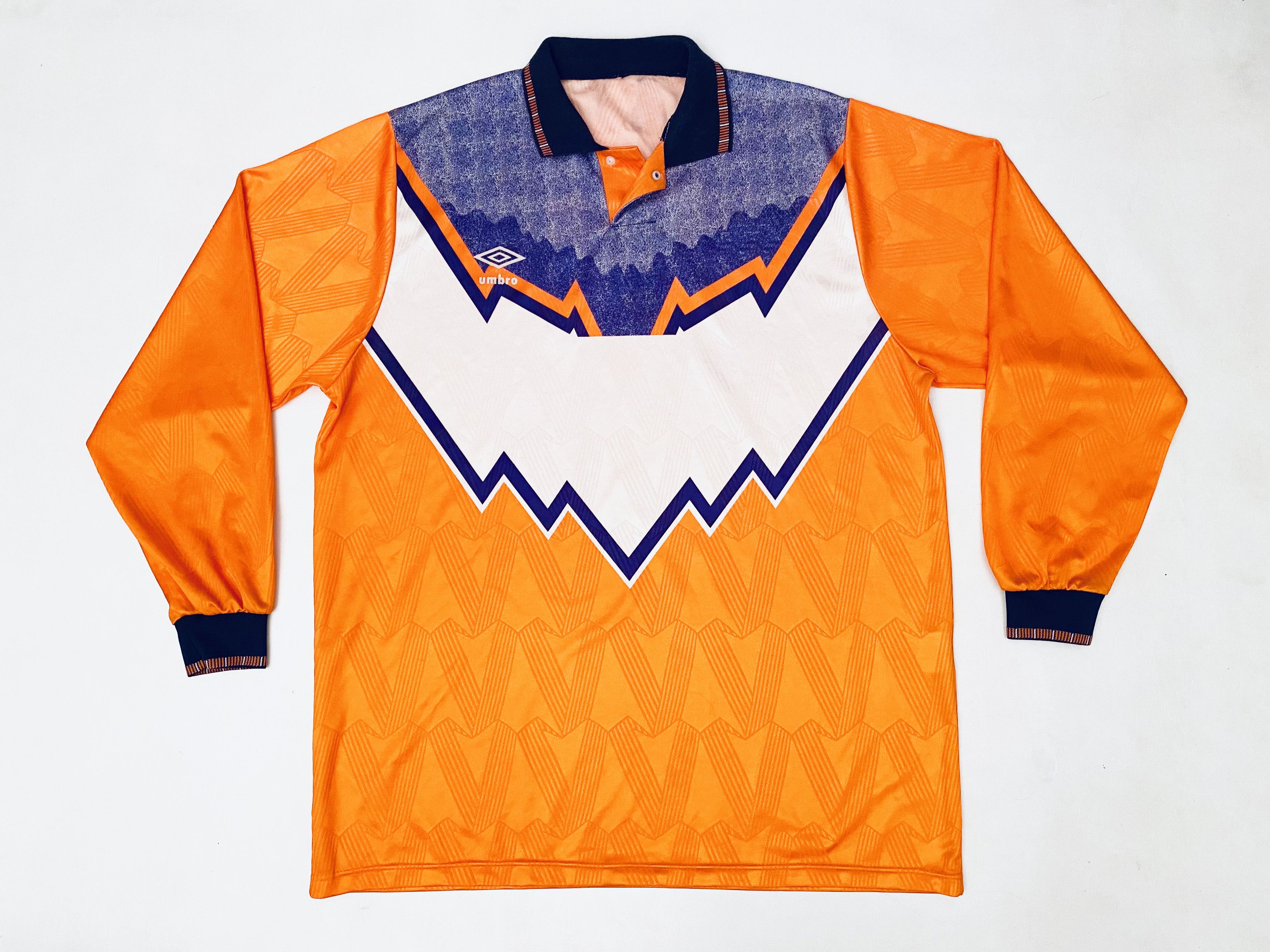 Umbro × Vintage 90´s Umbro 90s Vintage Template Football Shirt Long Sleeves Size US XXL / EU 58 / 5 - 3 Thumbnail