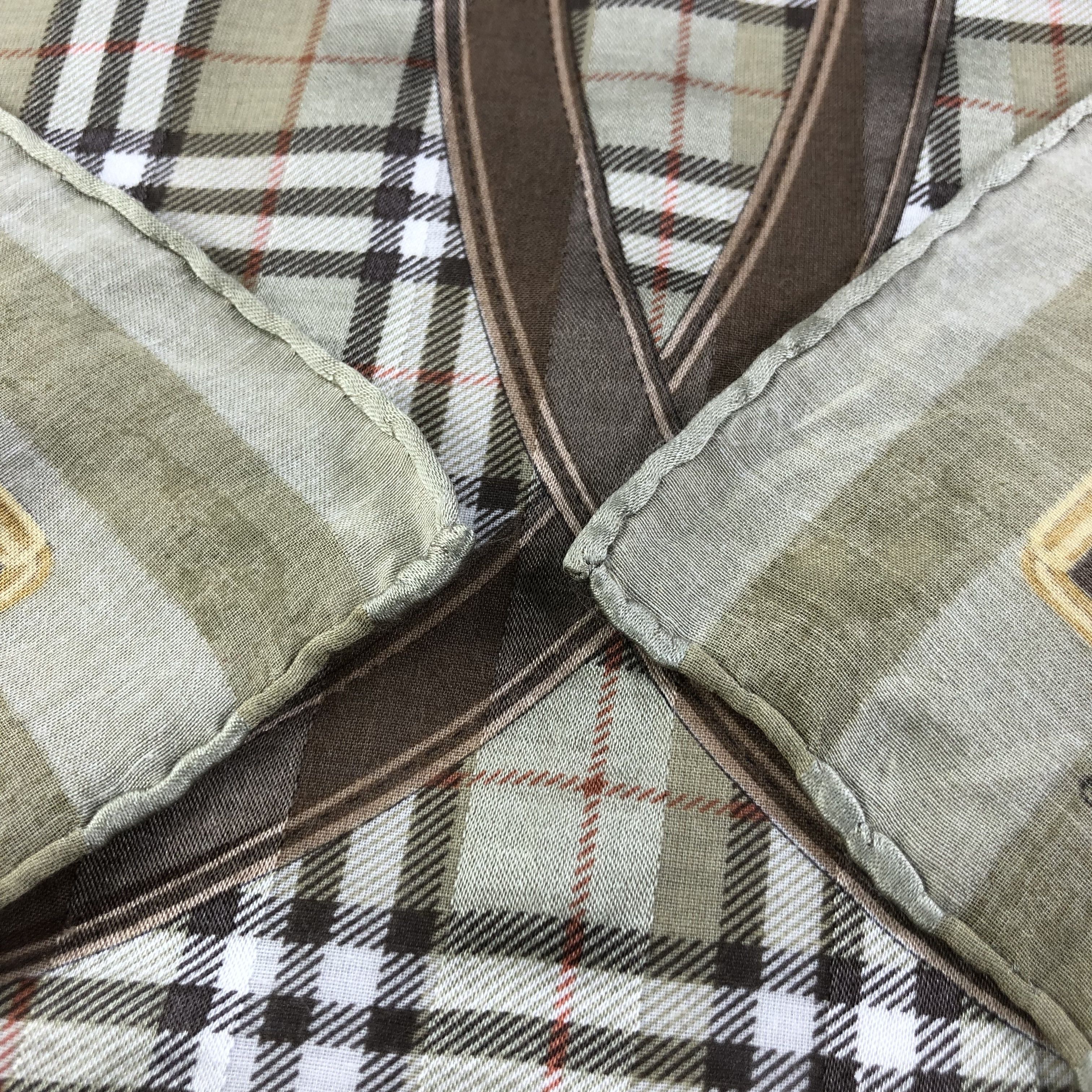 Burberry Burberry Handkerchief Neckerchief Bandana H1558 Size ONE SIZE - 5 Thumbnail