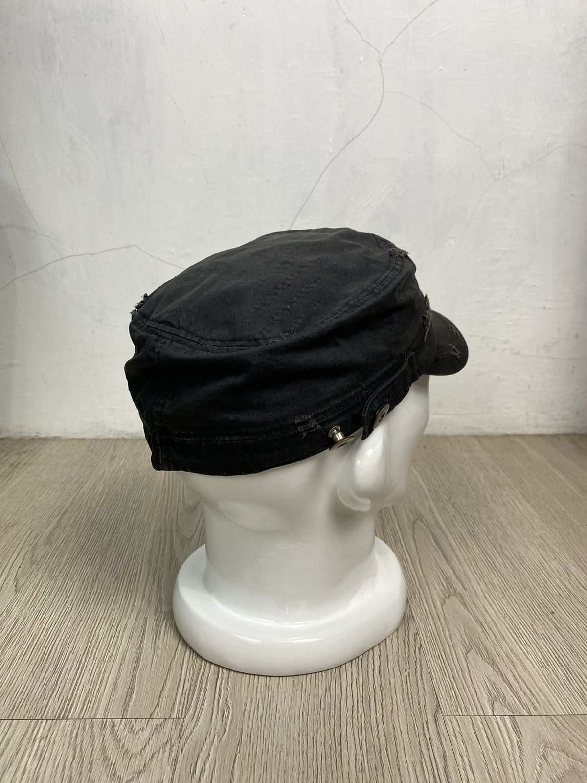 If Six Was Nine × Japanese Brand × Le Grande Bleu (L.G.B.) 2000s japanese Cadet Kmrii style distressed hat Size ONE SIZE - 3 Thumbnail
