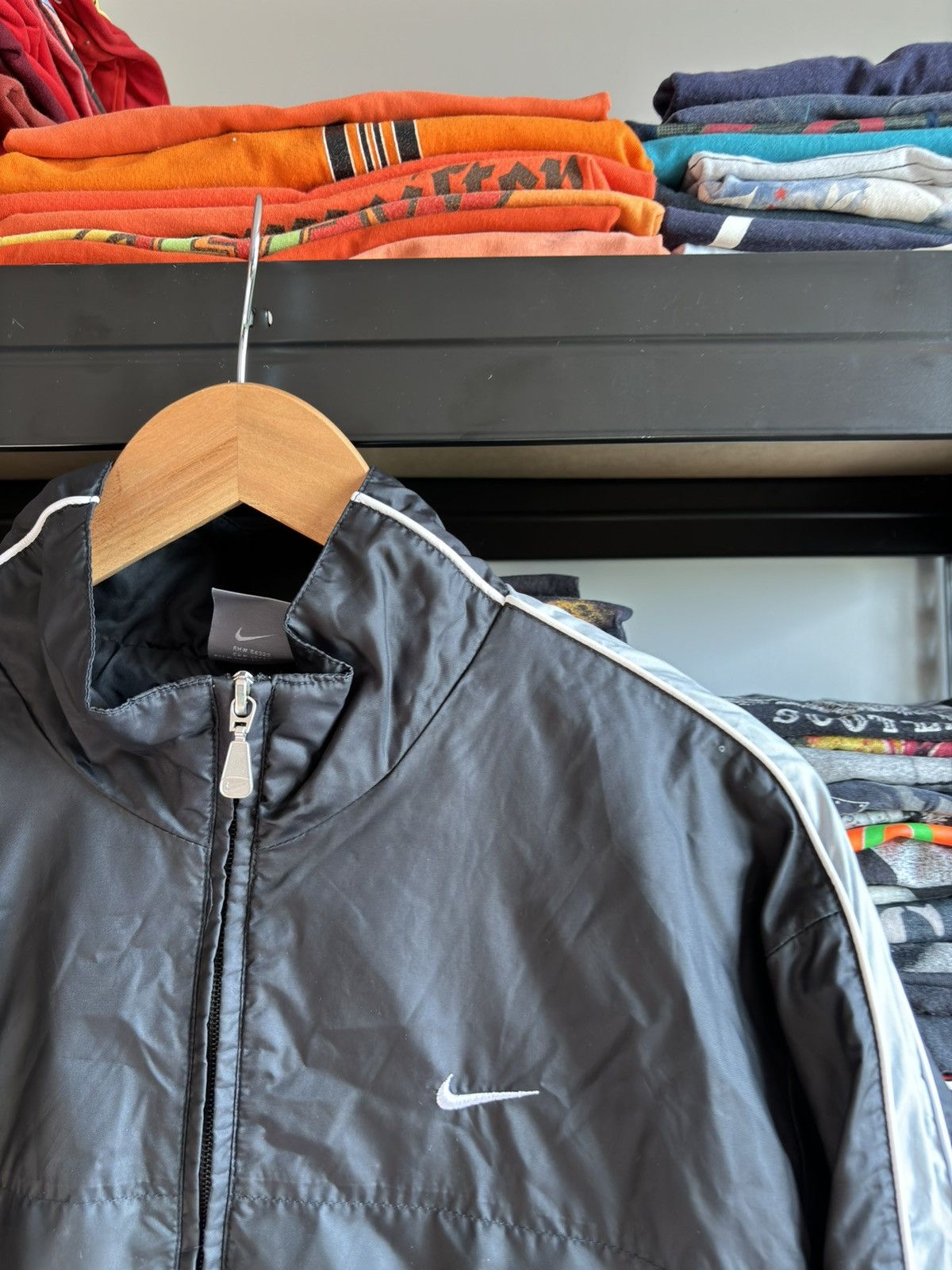 Nike Vintage Nike Nylon Y2K Track Light Jacket Drip Drill 90s Rap Size US L / EU 52-54 / 3 - 2 Thumbnail