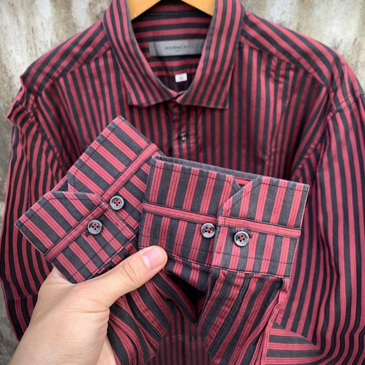 Givenchy VINTAGE GIVENCHY BUTTOP UP STRIPE SHIRT Size US XL / EU 56 / 4 - 6 Thumbnail