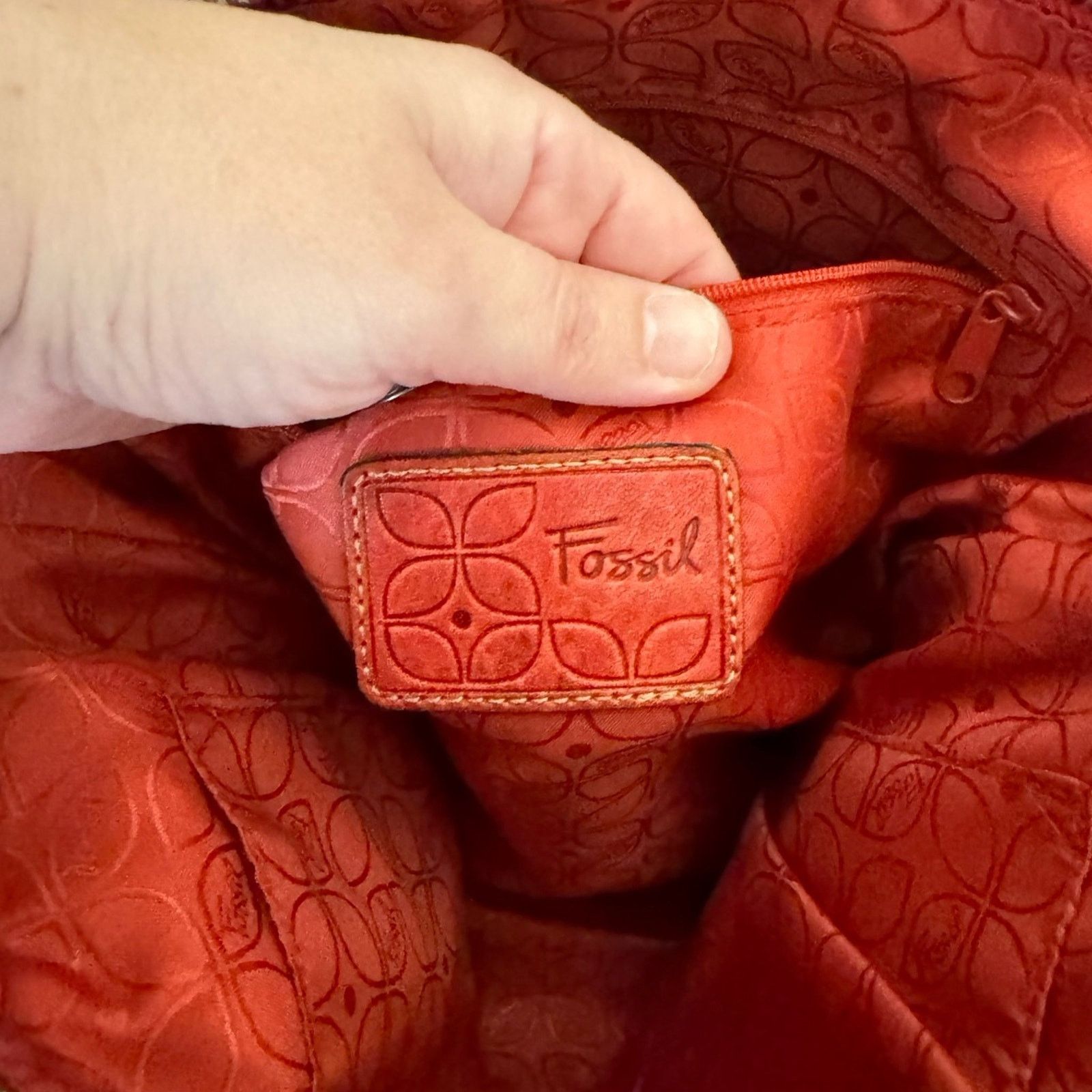 Fossil VTG red leather Fossil crossbody bag Size ONE SIZE - 9 Thumbnail