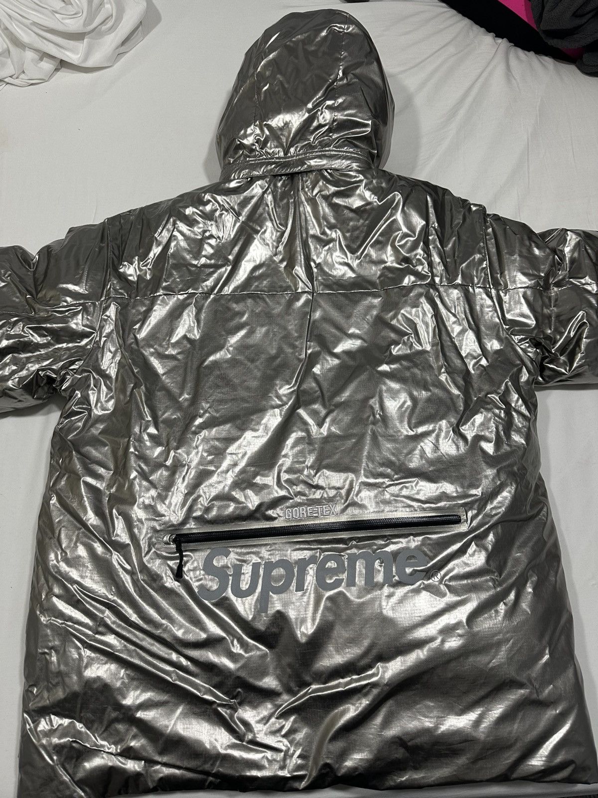 Supreme Supreme GORE-TEX 700-Fill Down Parka (FW22) Size US M / EU 48-50 / 2 - 2 Thumbnail