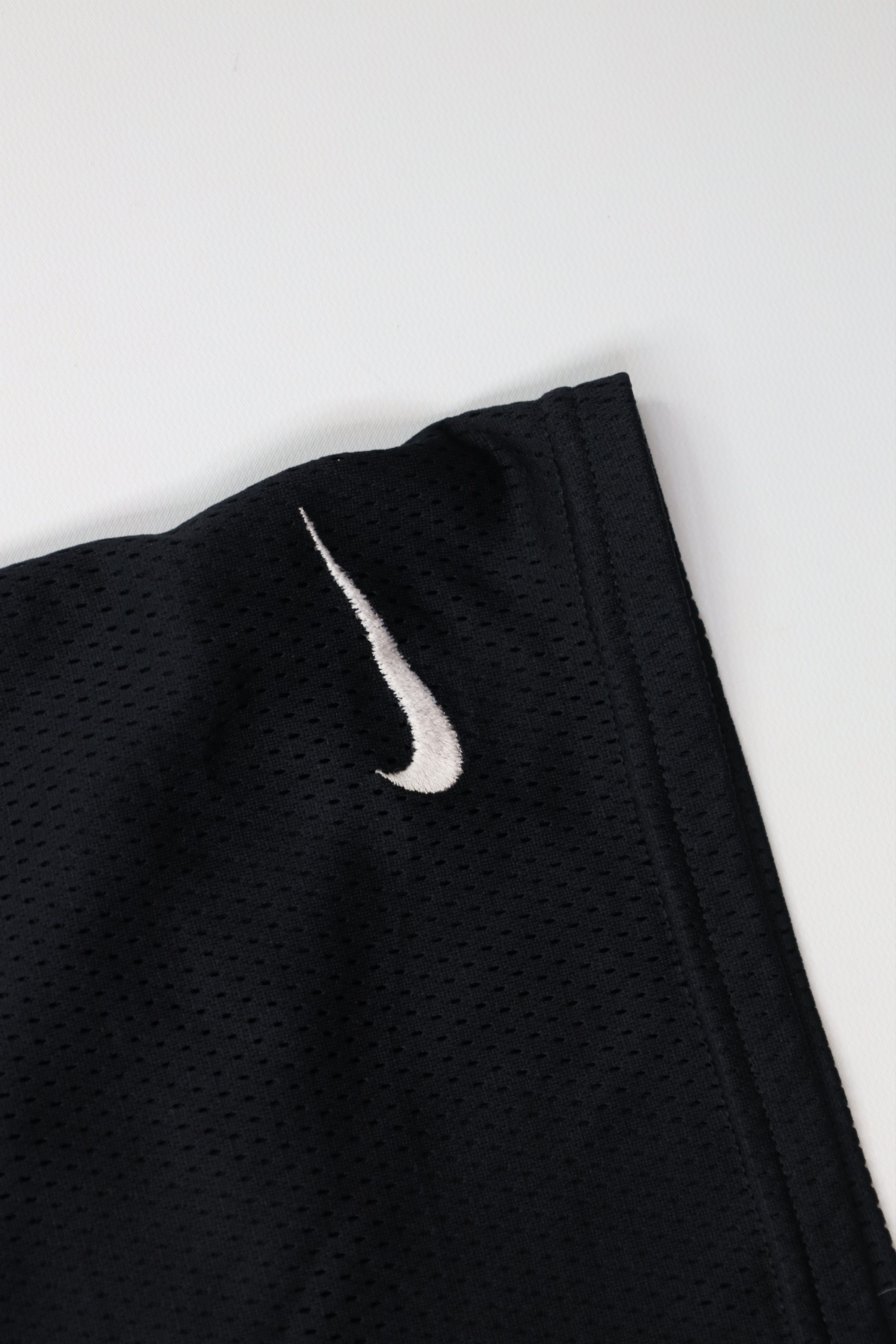 Nike Vintage 90s Nike Mini Swoosh Above Knee Mesh Shorts AS IS Size US 38 / EU 54 - 5 Thumbnail