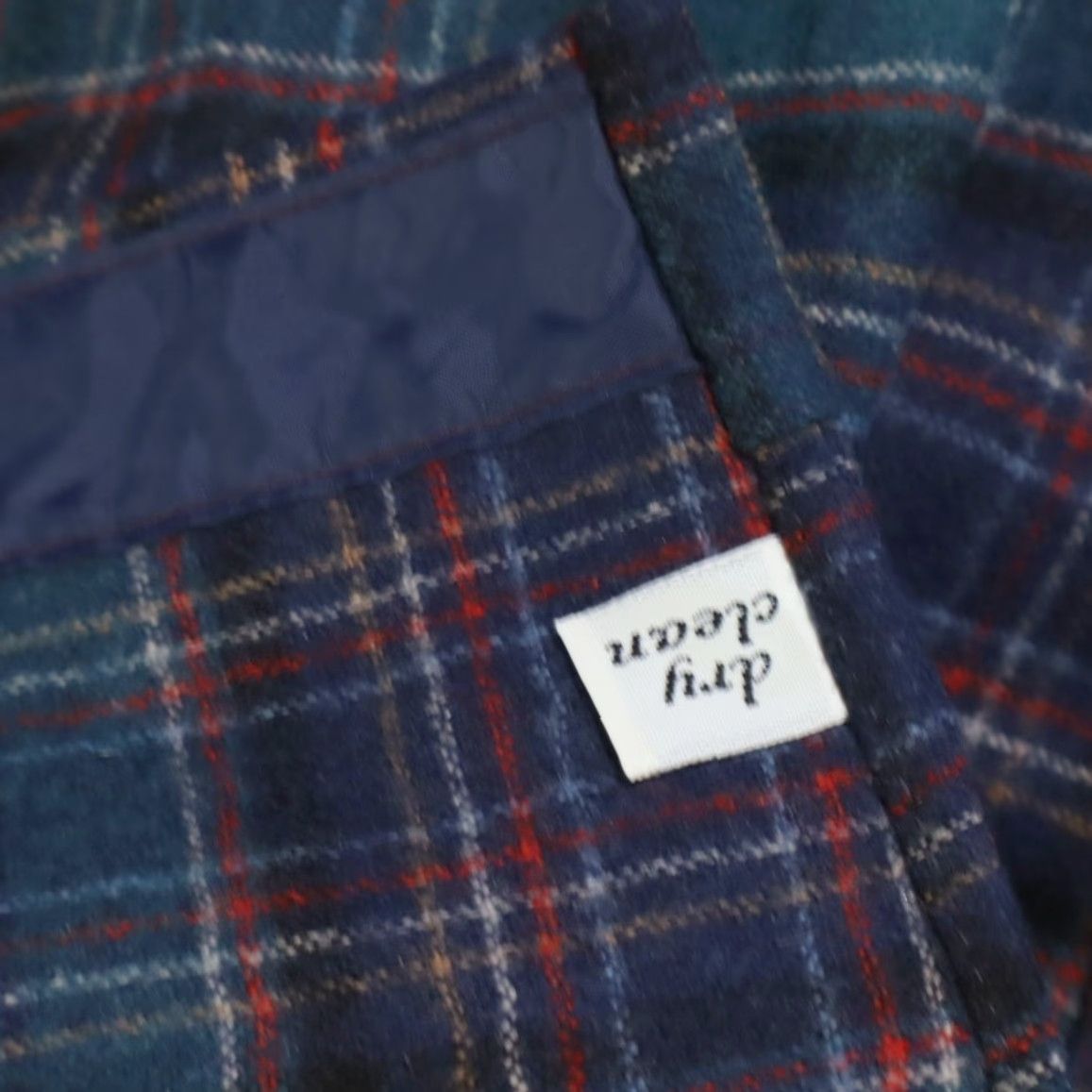 Pendleton VINTAGE Pendleton Shirt Navy Wool Plaid Button Up Men L Size US L / EU 52-54 / 3 - 7 Thumbnail