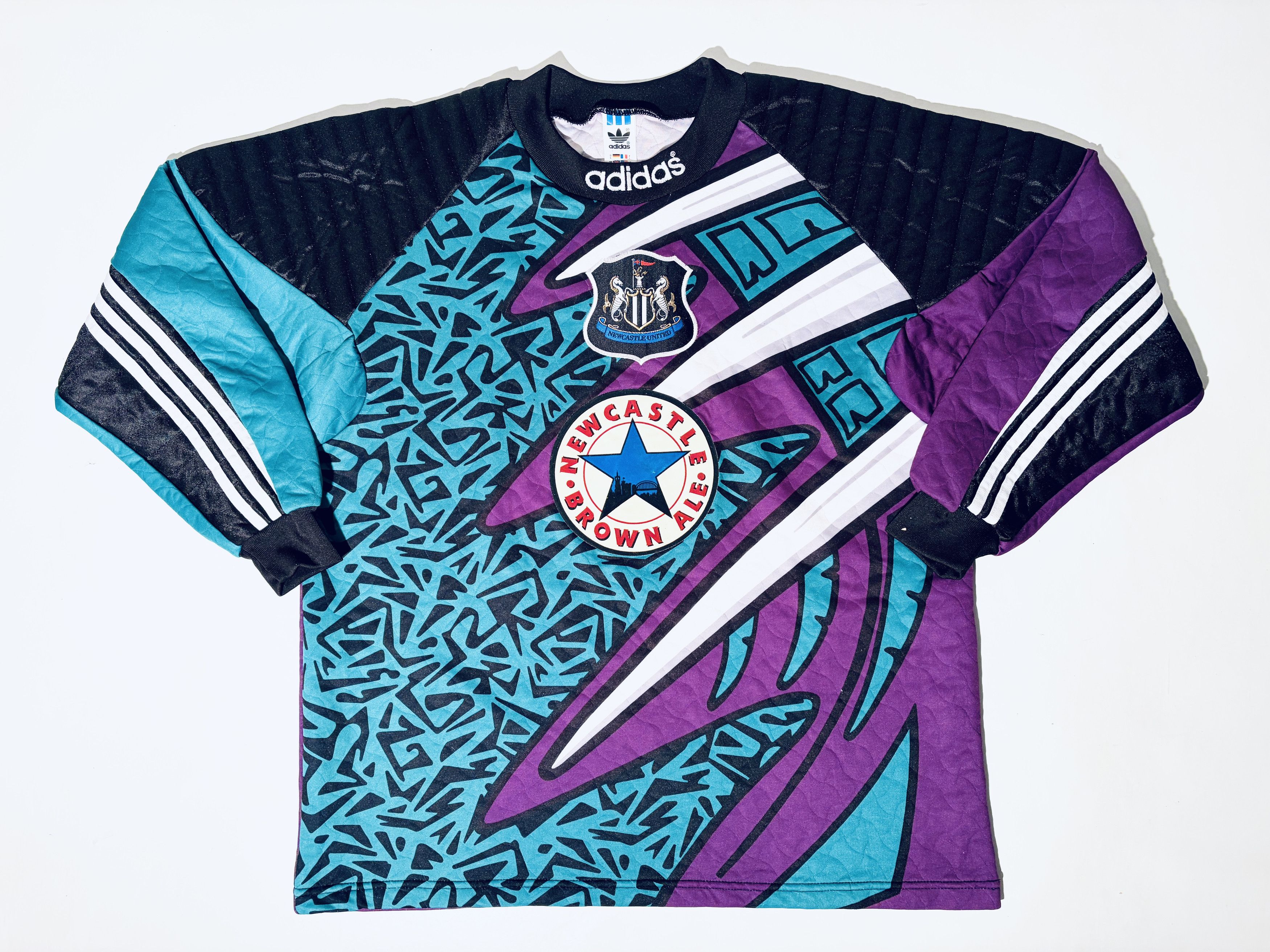 Adidas Newcastle United Goalkeeper Away Football Jersey 1995 - 1996 Size US XL / EU 56 / 4 - 3 Thumbnail