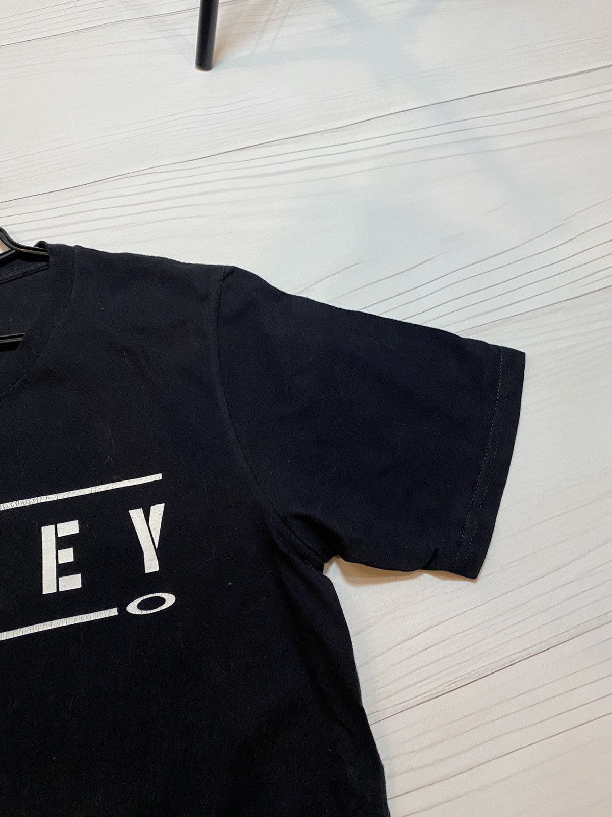 Oakley Vintage Oakley Box Logo gorpcore fade t shirt Size US S / EU 44-46 / 1 - 6 Thumbnail