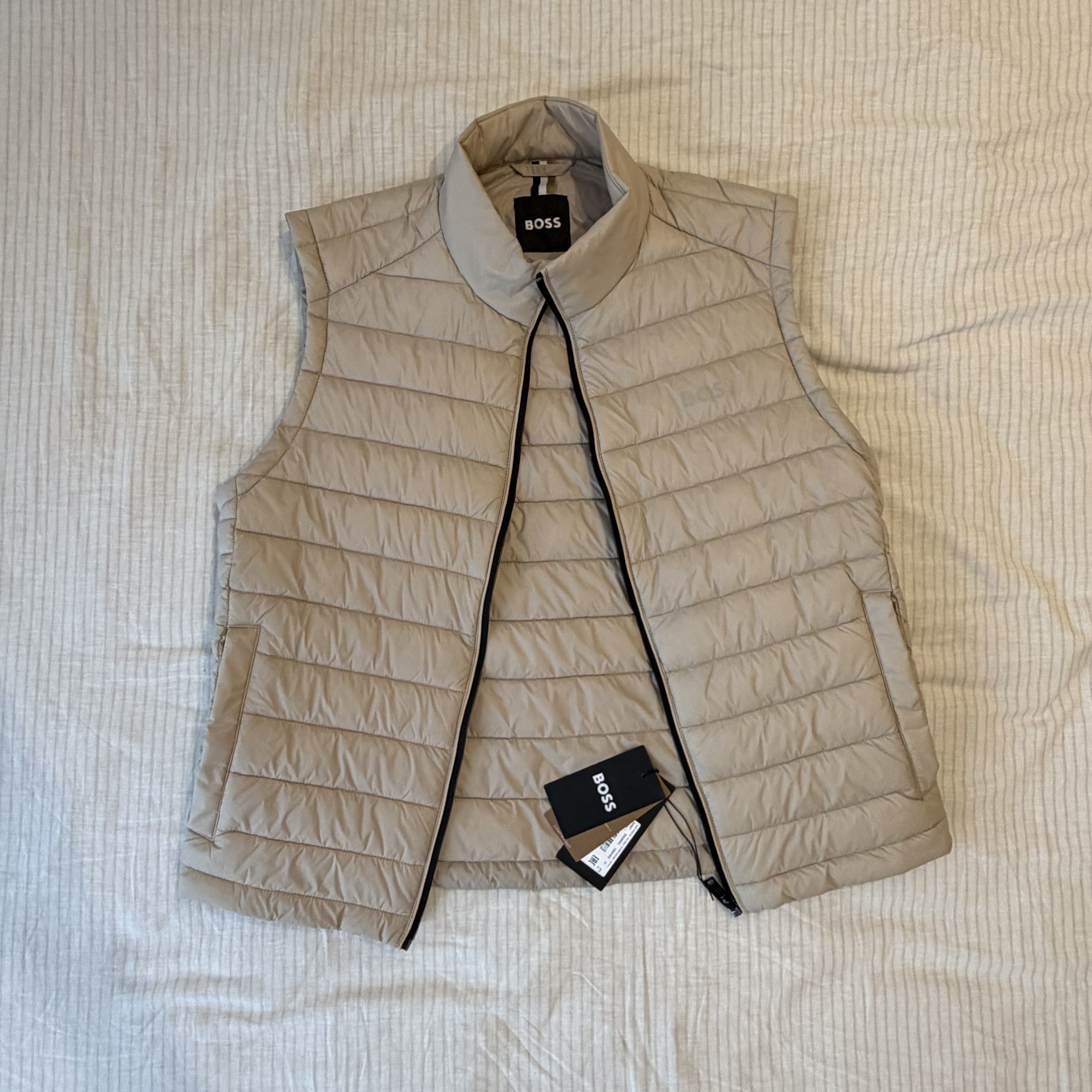 Hugo Boss HUGO BOSS Calano Quilted Puffer Vest Black NWT Size US M / EU 48-50 / 2 - 2 Thumbnail