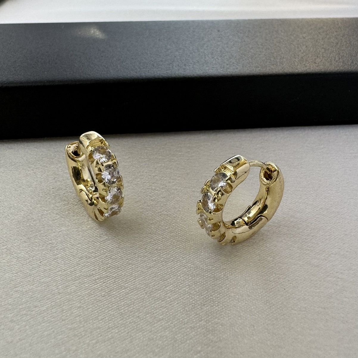 Designer 17mm CZ Cubic Zirconia Gold Hoop Earrings for Women Size ONE SIZE - 1 Thumbnail
