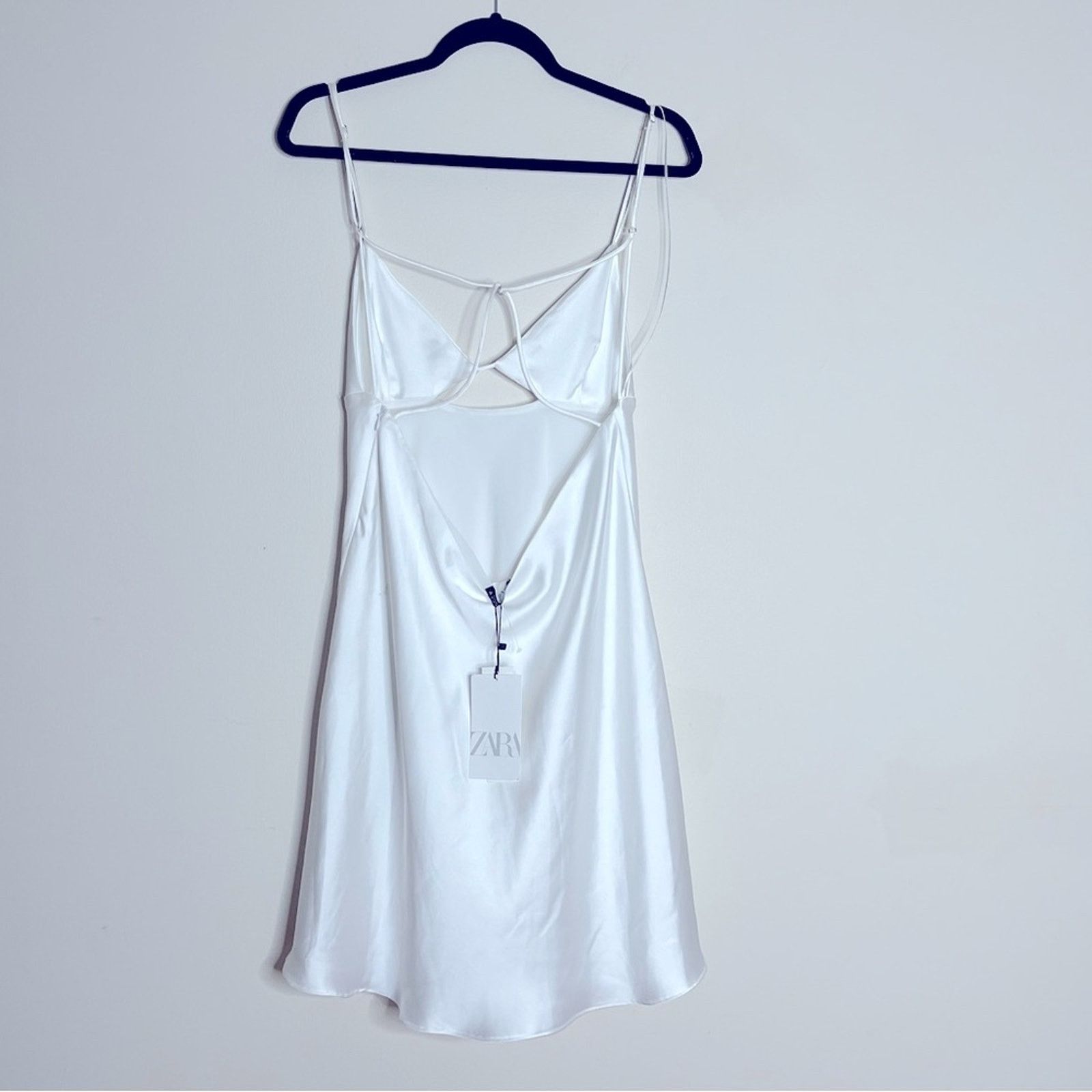Zara Zara Blogger's Favorite V-Neck Satin Cut Out Mini Dress Size XL / US 12-14 / IT 48-50 - 7 Thumbnail