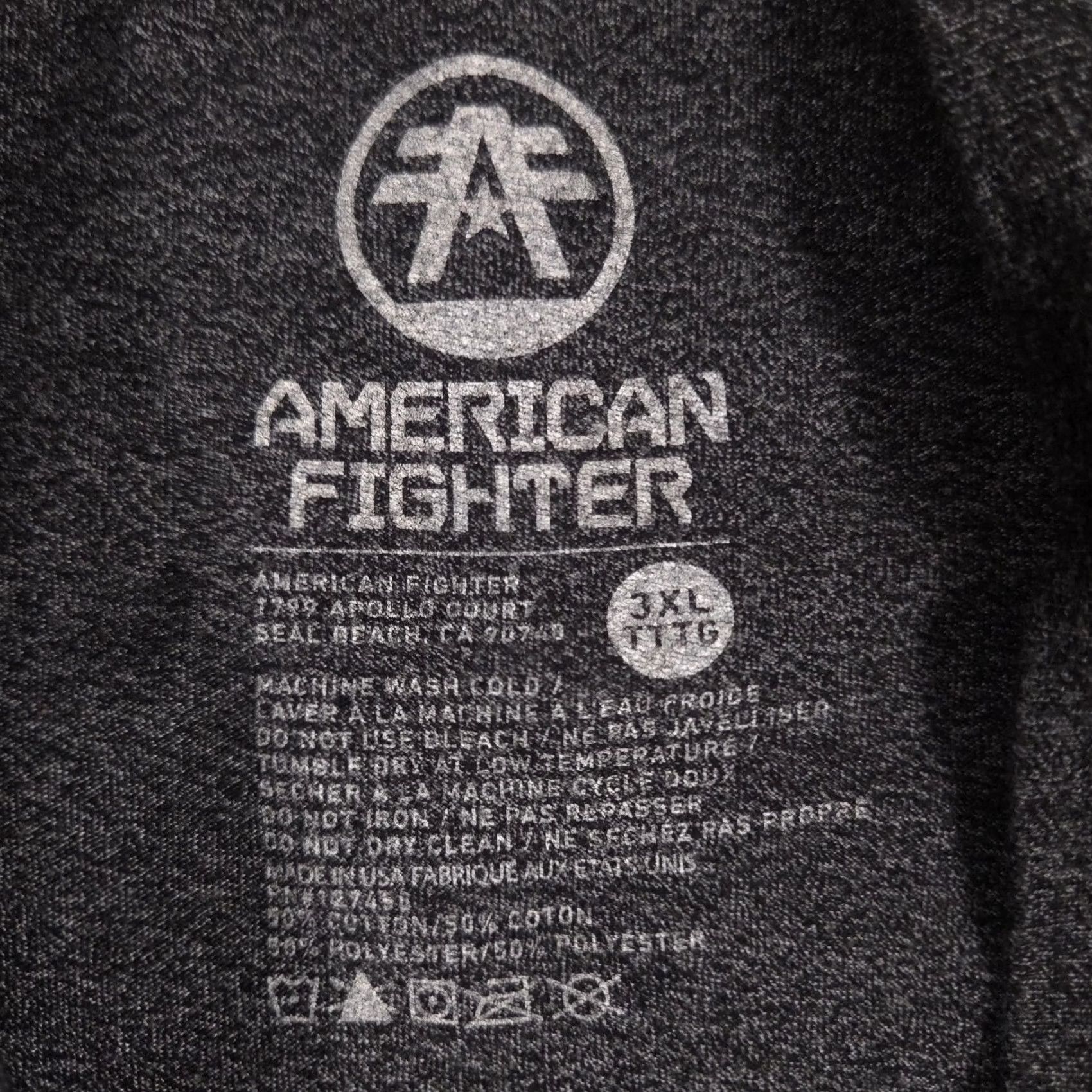 Vintage American Fighter Shirt Mens 3XL Gray Eagle Shield Graphic Tee Athletic Tagless Shirt Mens 3XL Gray Eagle Shield Graphic Tee Athletic Tagless Size US XXL / EU 58 / 5 - 6 Thumbnail