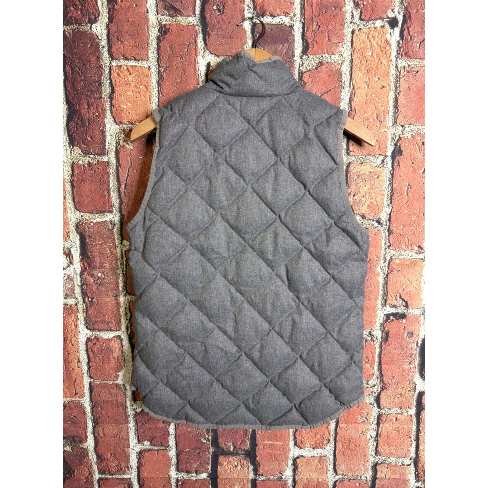 J.Crew J. Crew Excursion Quilted Down Puffer Vest Women’s XS Gray Full Zip Pockets Modern Outdoors Fall Winter Size XS / US 0-2 / IT 36-38 - 3 Thumbnail