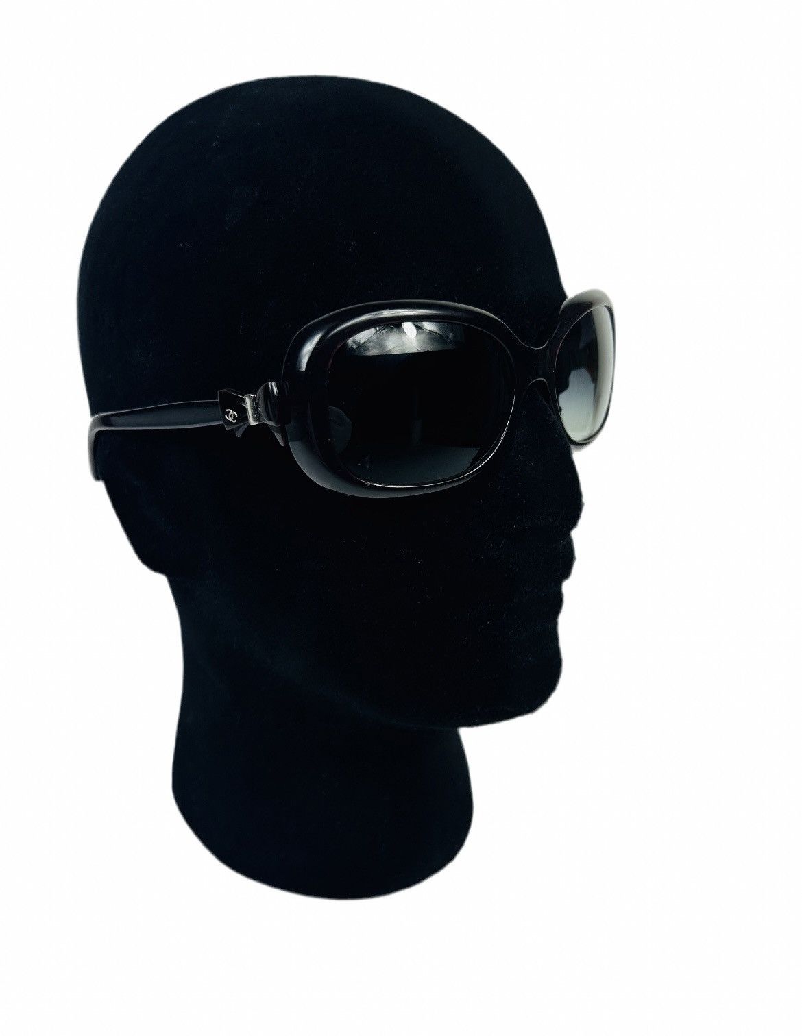 Chanel Chanel CC 539/3C Sunglasses Size ONE SIZE - 1 Thumbnail