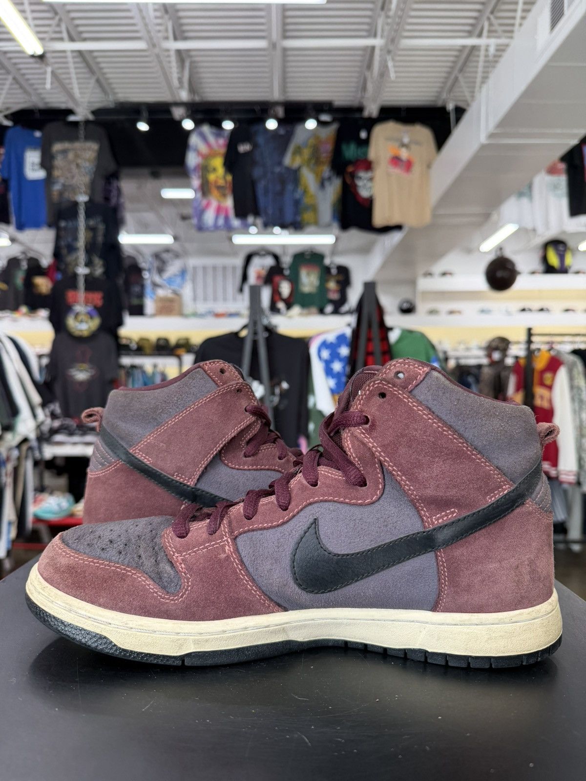 Nike Nike SB Dunk High Deep Burgundy Gridiron Size 9.5 Size US 9.5 / EU 42-43 - 4 Thumbnail