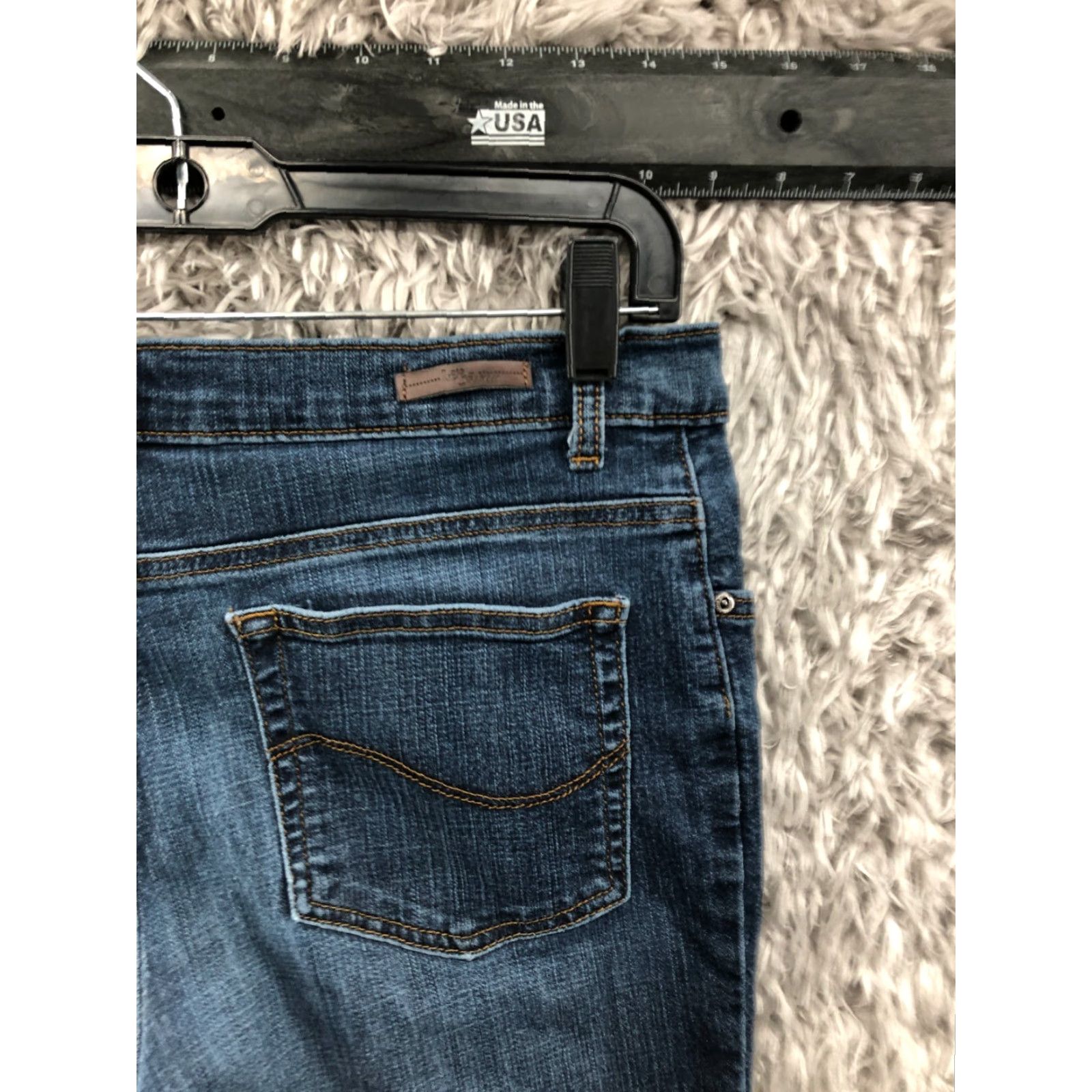 Lee Lee Relaxed Fit Jeans Womens Size 8 Mid Rise Dark Wash Blue Denim Size 30" / US 8 / IT 44 - 6 Thumbnail