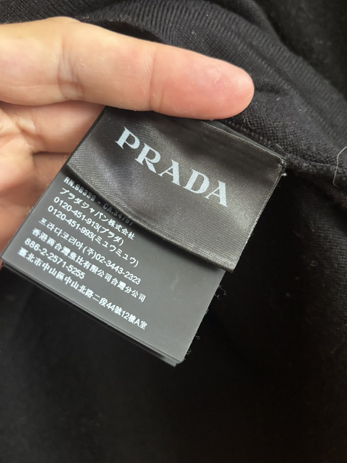 Prada PRADA BLACK KNIT Size US S / EU 44-46 / 1 - 4 Thumbnail