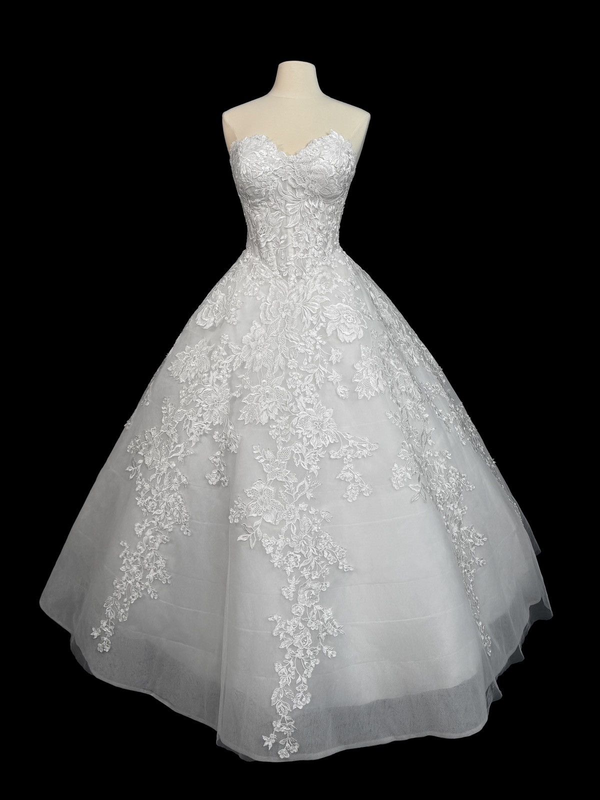 Other US 14-16 Embroidery appliqués Lace Anna Augusta Bridal Dress Size XXL / US 16-18 / IT 52-54 - 1 Thumbnail