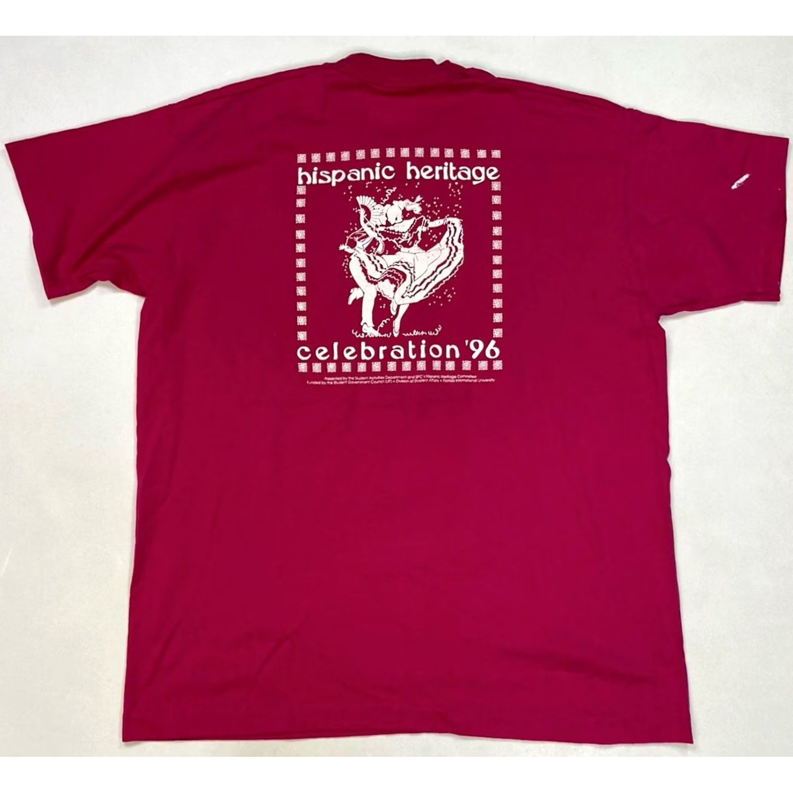 Fruit Of The Loom VINTAGE FIU Hispanic Heritage T-Shirt Men XL Gray Cotton 90s Graphic Print Crew Neck Short Sleeve Logo 1990-1999 USA 90s Mens Tall Size US XL / EU 56 / 4 - 2 Thumbnail