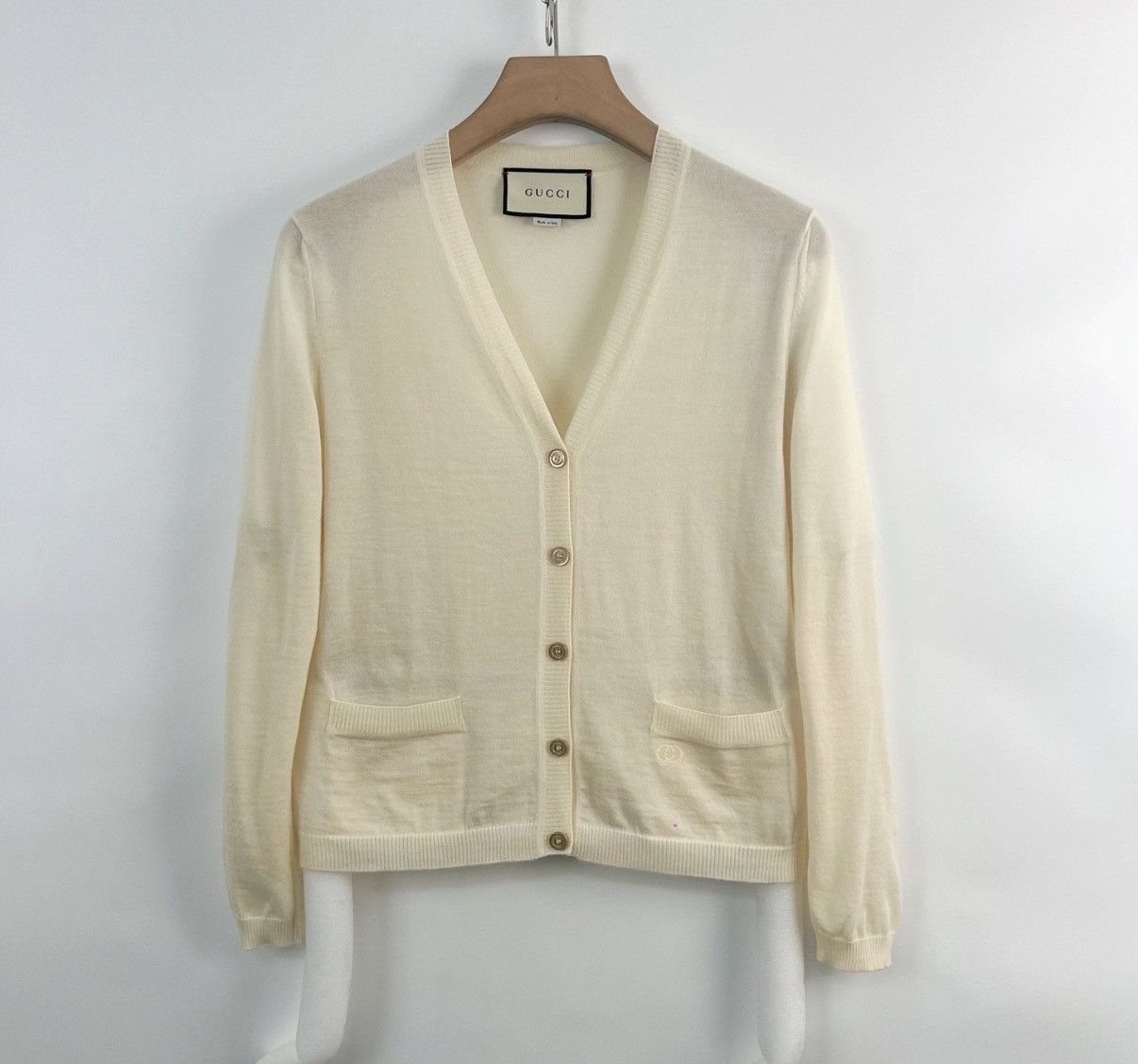 Gucci GUCCI/Beige V-Neck Knit Cardigan K12 Size S / US 4 / IT 40 - 1 Thumbnail
