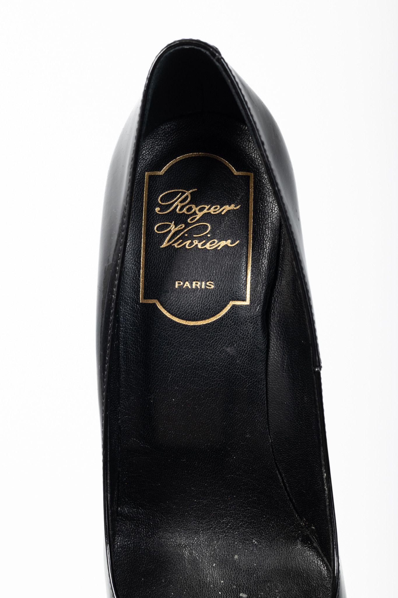 Roger Vivier Roger Vivier Décolleté Ecusson Patent-Leather Buckle Heels Size US 4.5 / IT 34.5 - 9 Thumbnail