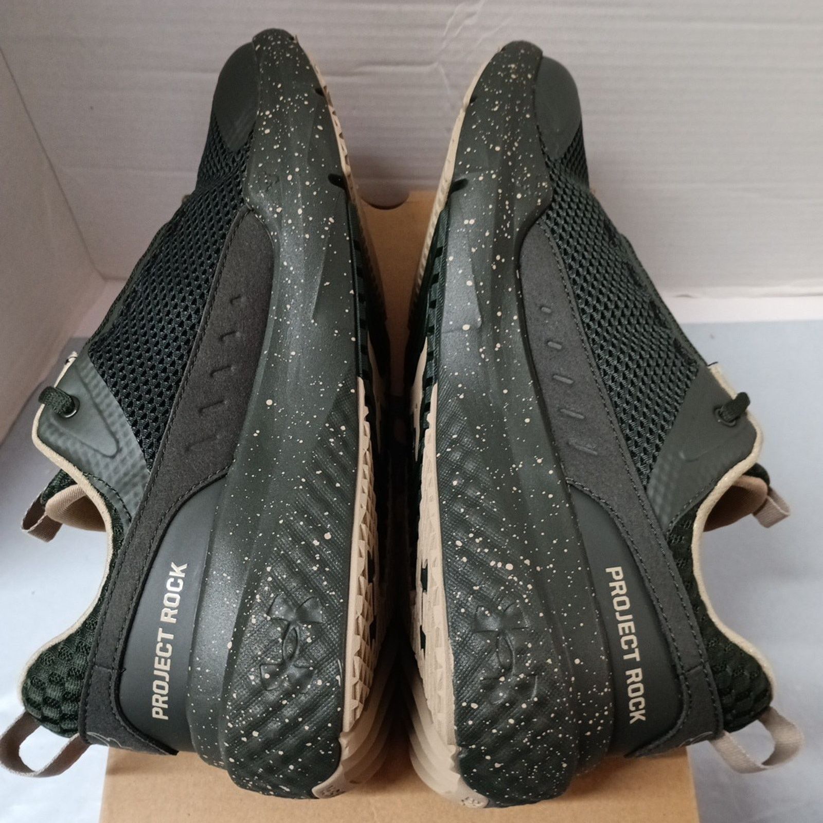 Under Armour Under Armour Project Rock BSR 5 Shoes Men 9.5 Green Sneakers Size US 9.5 / EU 42-43 - 7 Thumbnail