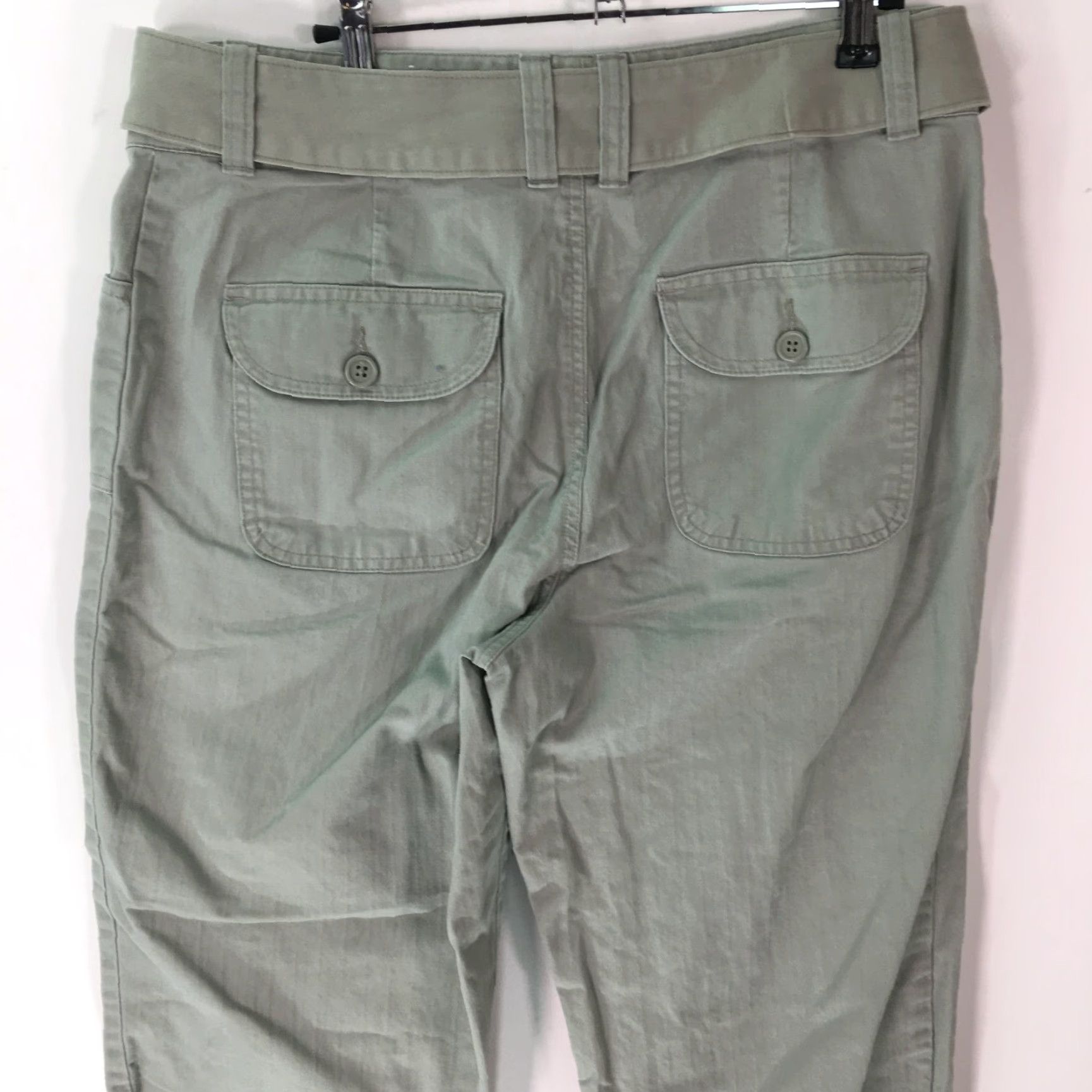 Vintage WOMENS Capri Pants Beige Flat Front Stretch Regular 34in Waist 22in Inseam Cotton Blend Belt Loops 9in Leg Opening Casual Women’s Size 34 Capri Pants Size 24" / US 00 / IT 34 - 6 Thumbnail